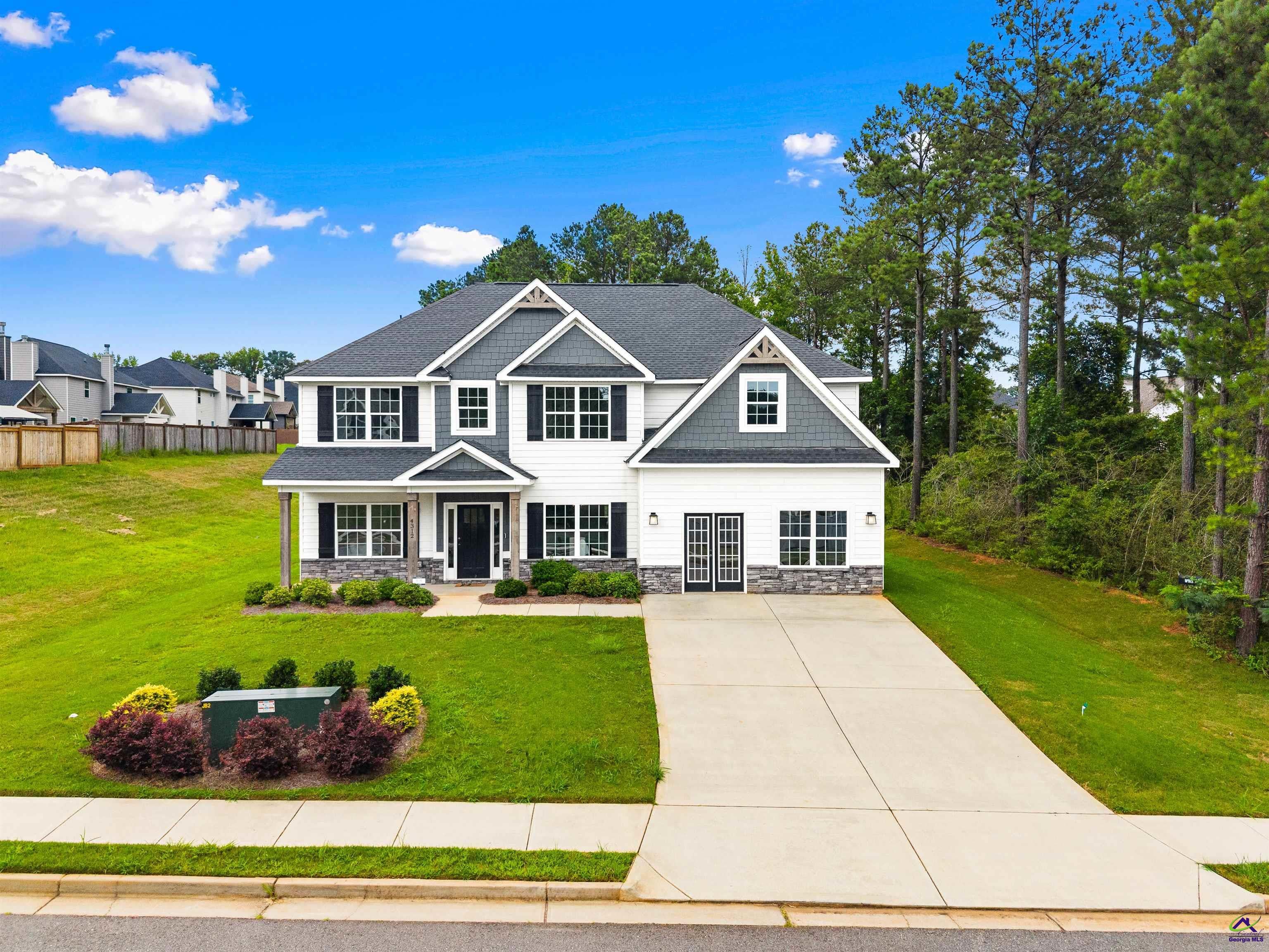 4312 Cornwall Drive