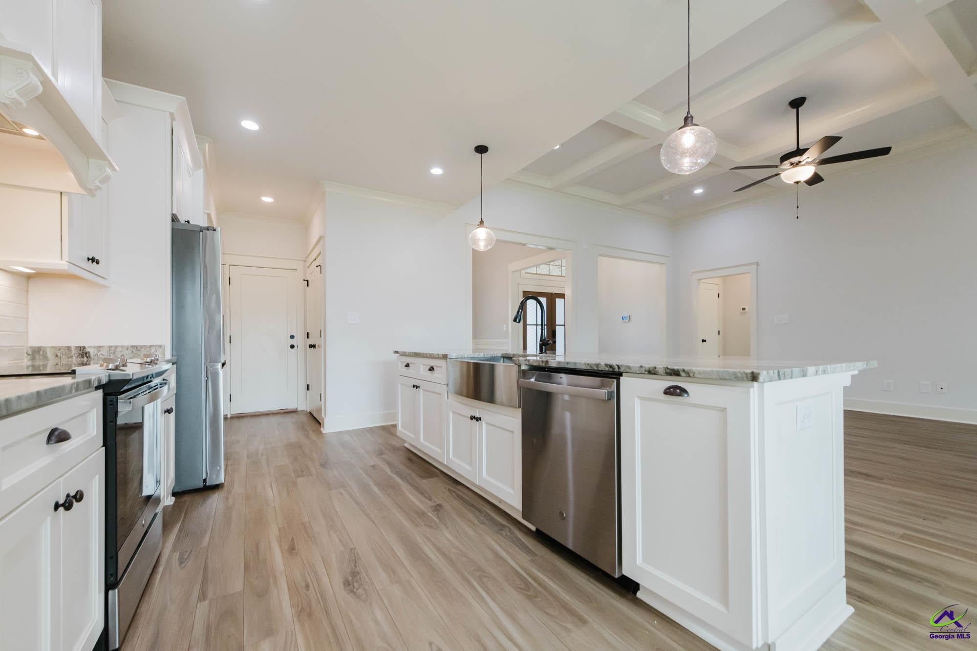 106 Woodwinds Court
