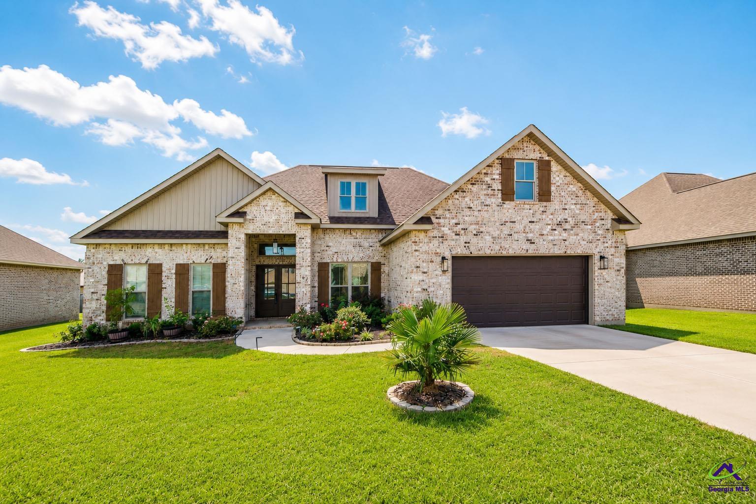 106 Woodwinds Court