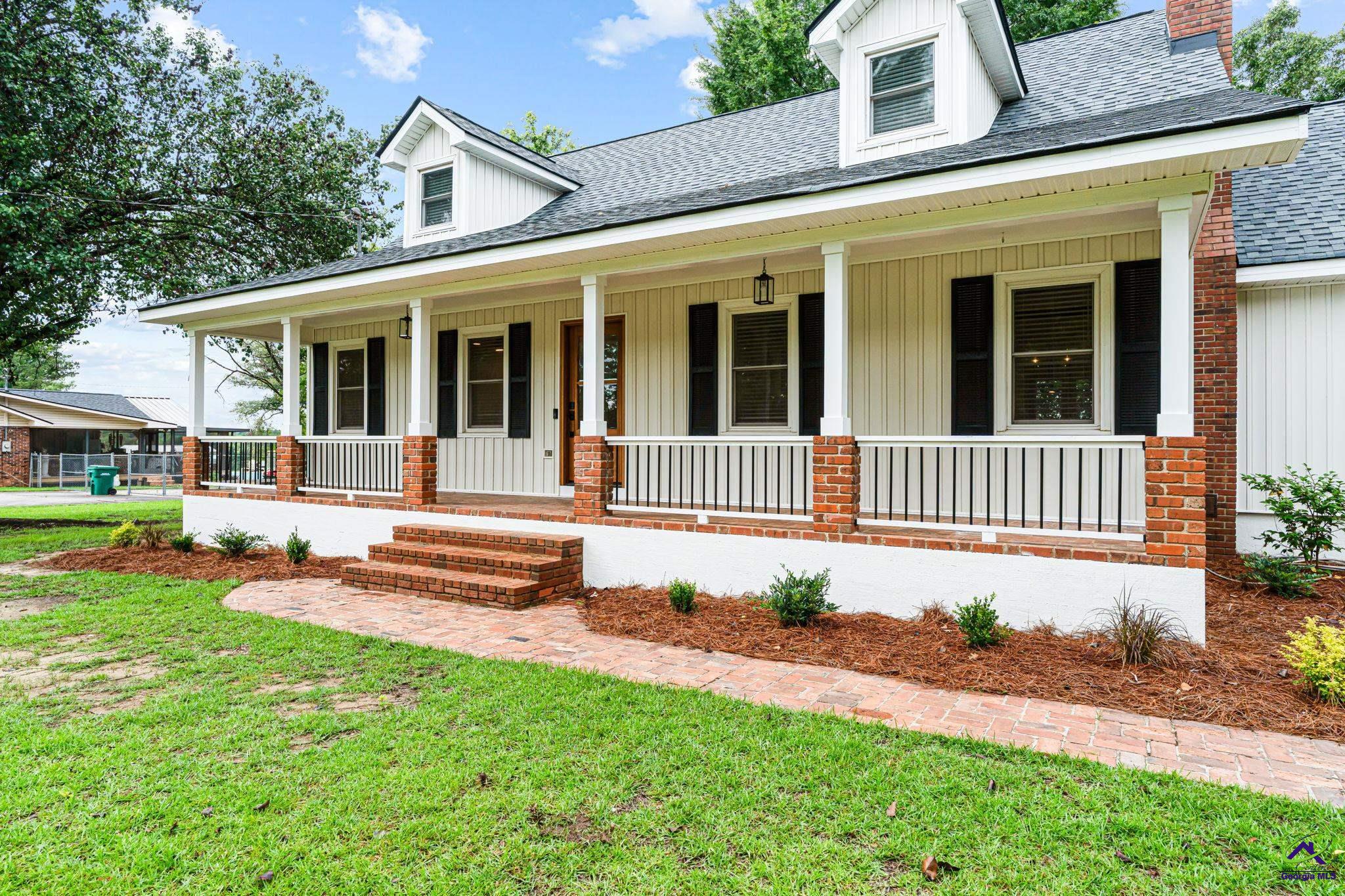 213 Tucker RD