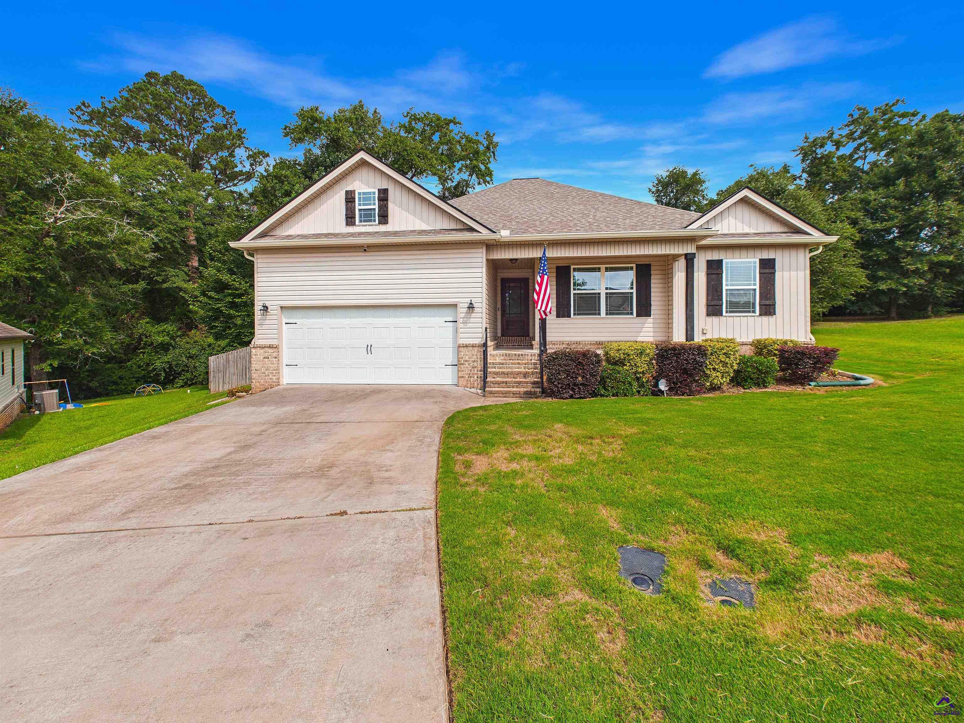 105 Avington Chase