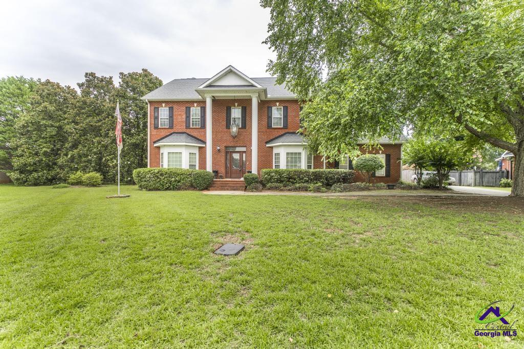 208 Martin Terrace