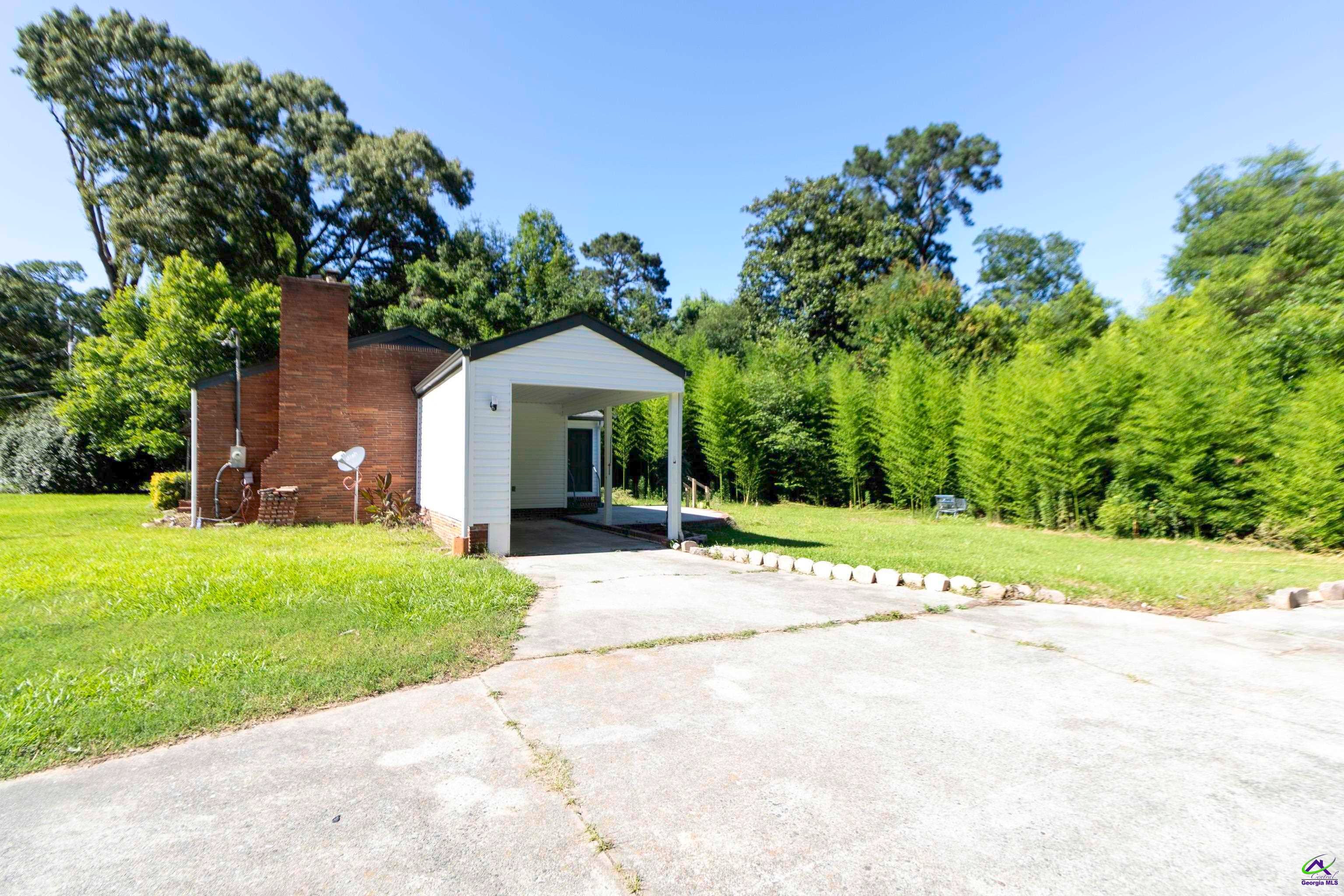 132 Evergreen Street