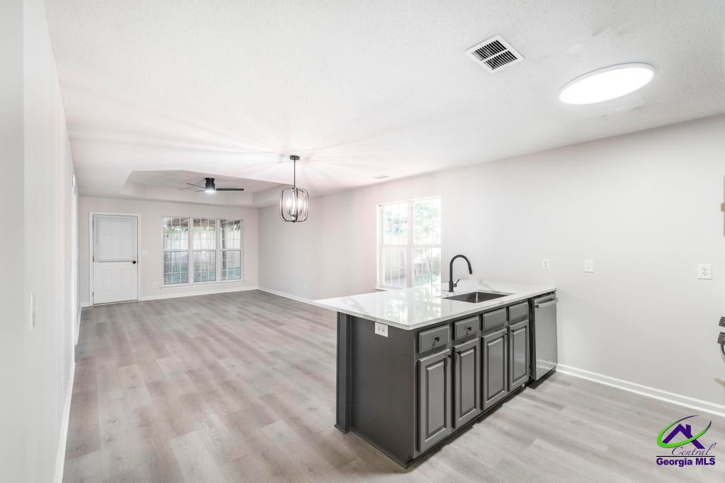 5 Pine Shadow Court