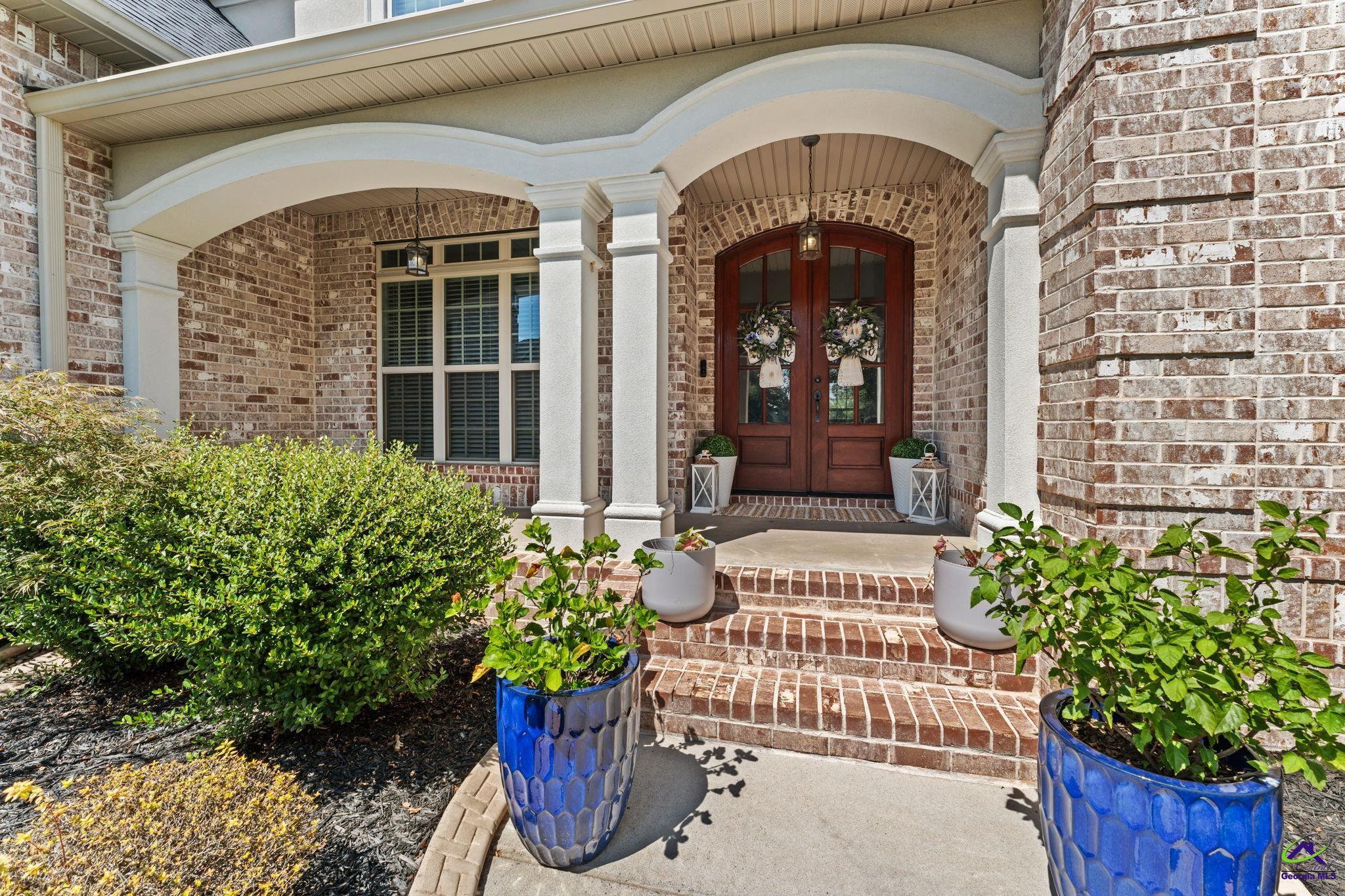 400 Avondale Circle