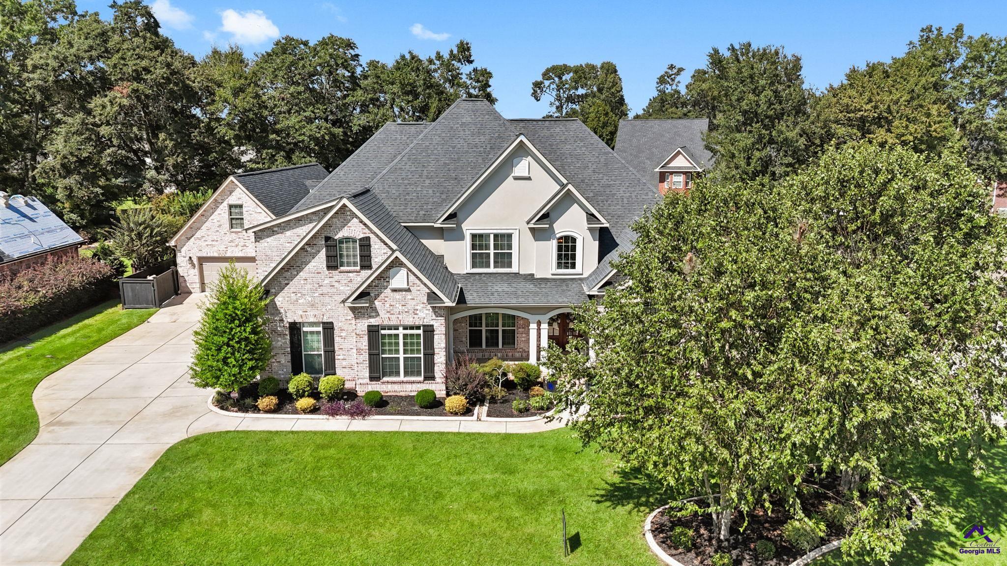 400 Avondale Circle