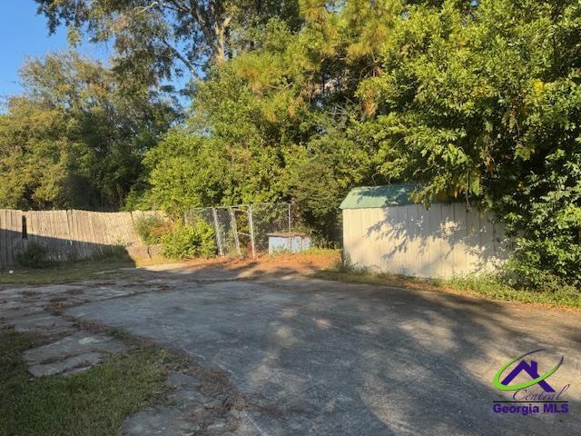 905 Carver Drive