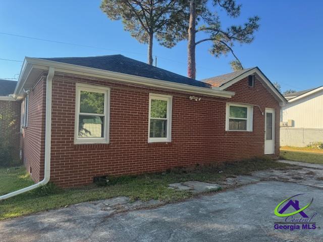 905 Carver Drive