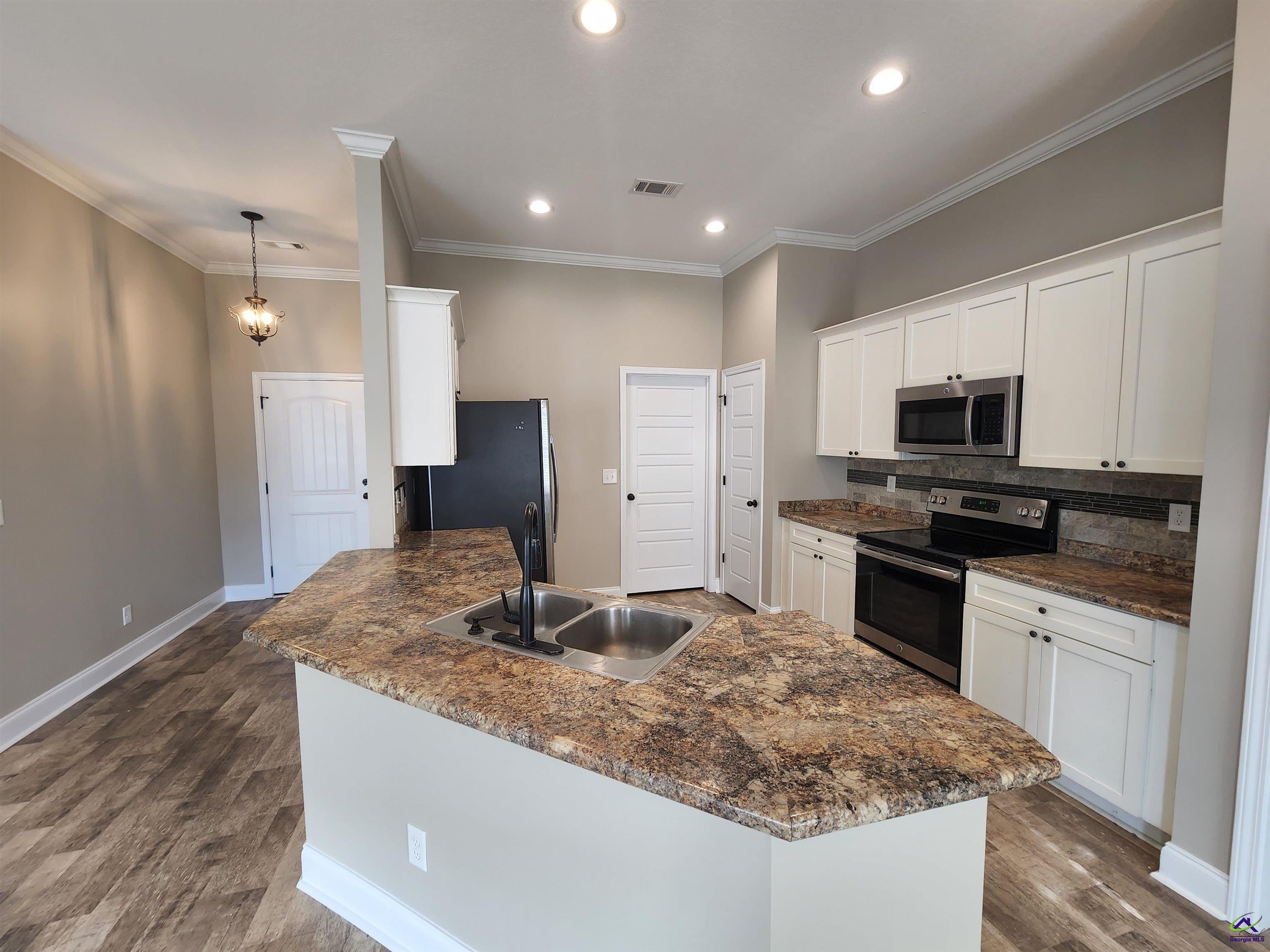 107 Gloucester Road