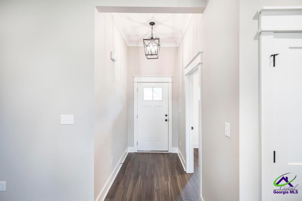 302 Willowbrook Lane