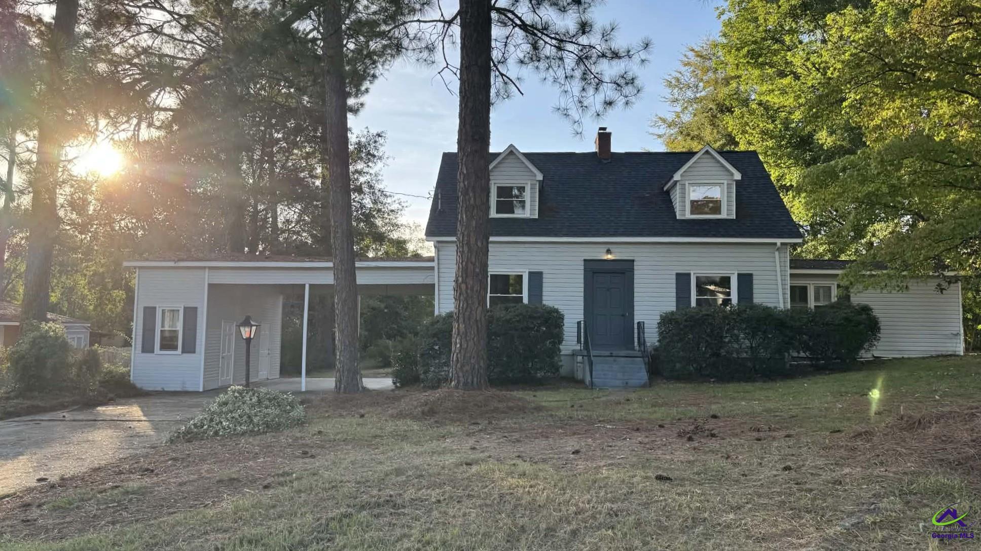 98 McCormick Avenue