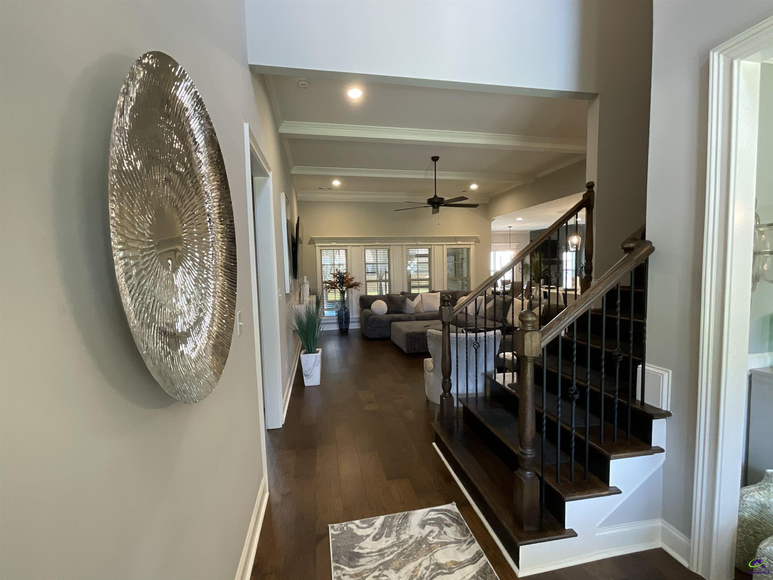 323 Woodlands Boulevard