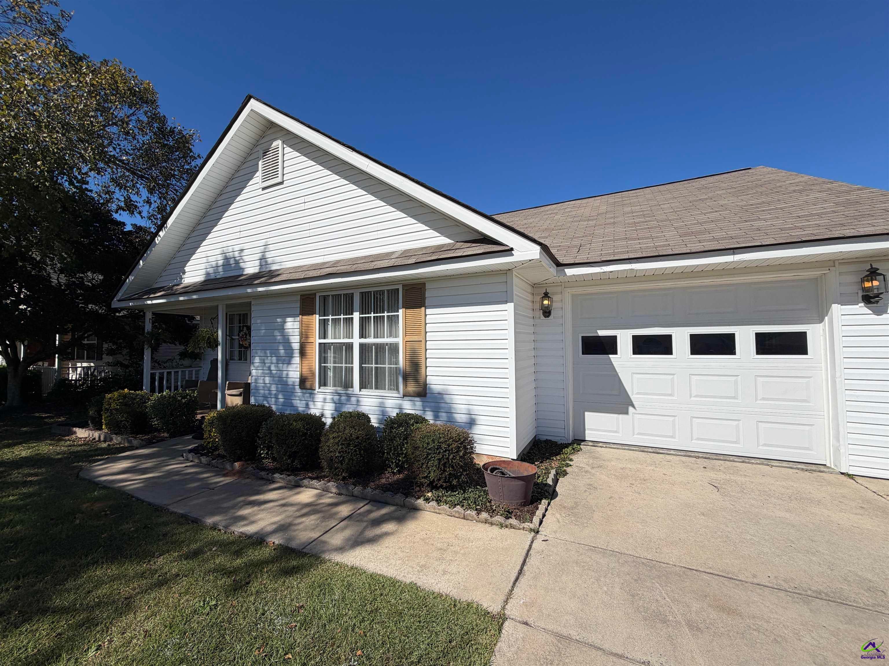 406 Eagles Landing Trail