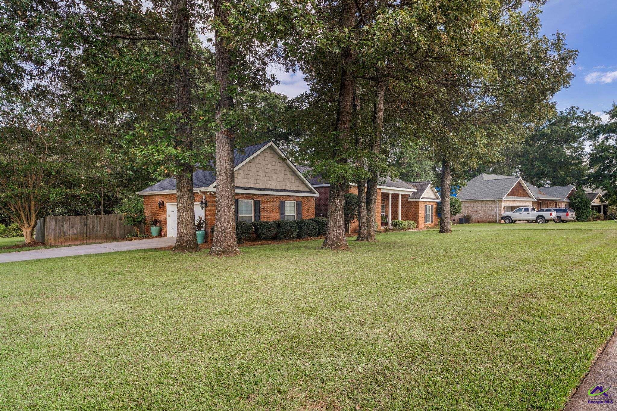 301 Hunts Landing Drive