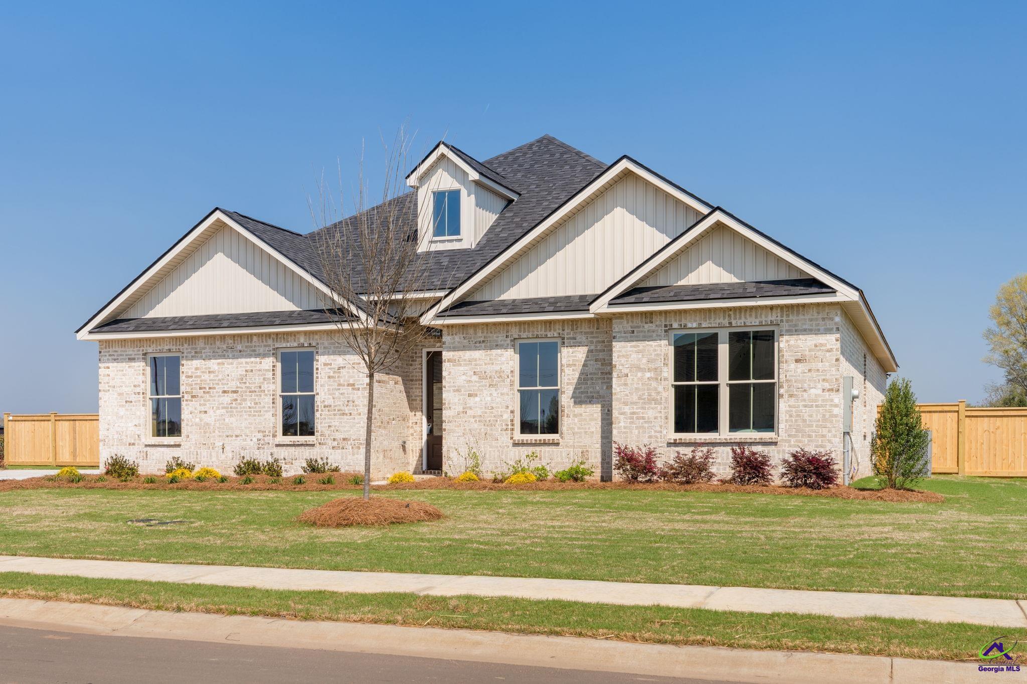 6 Pleasant Oaks Drive