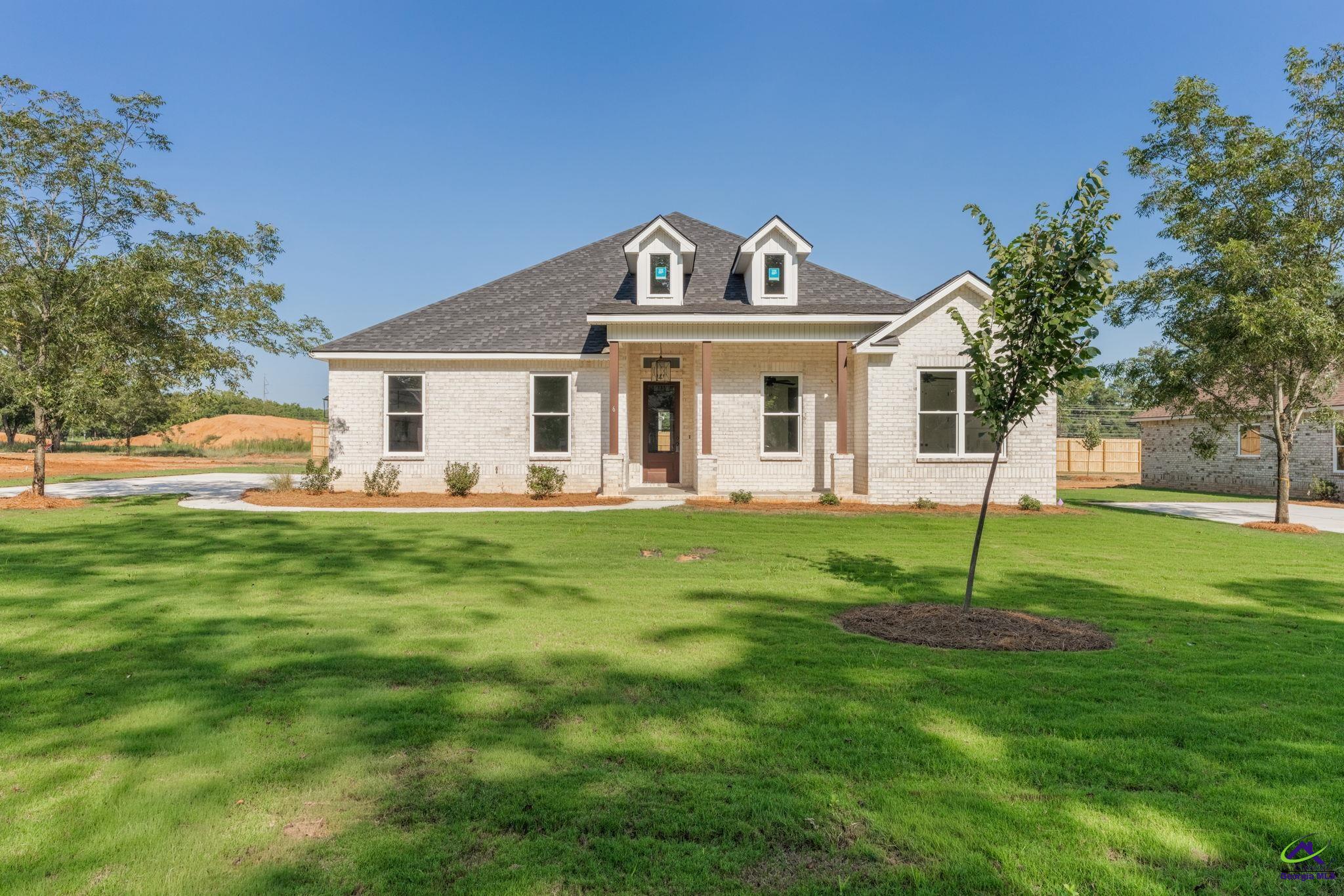 6 Pleasant Oaks Drive