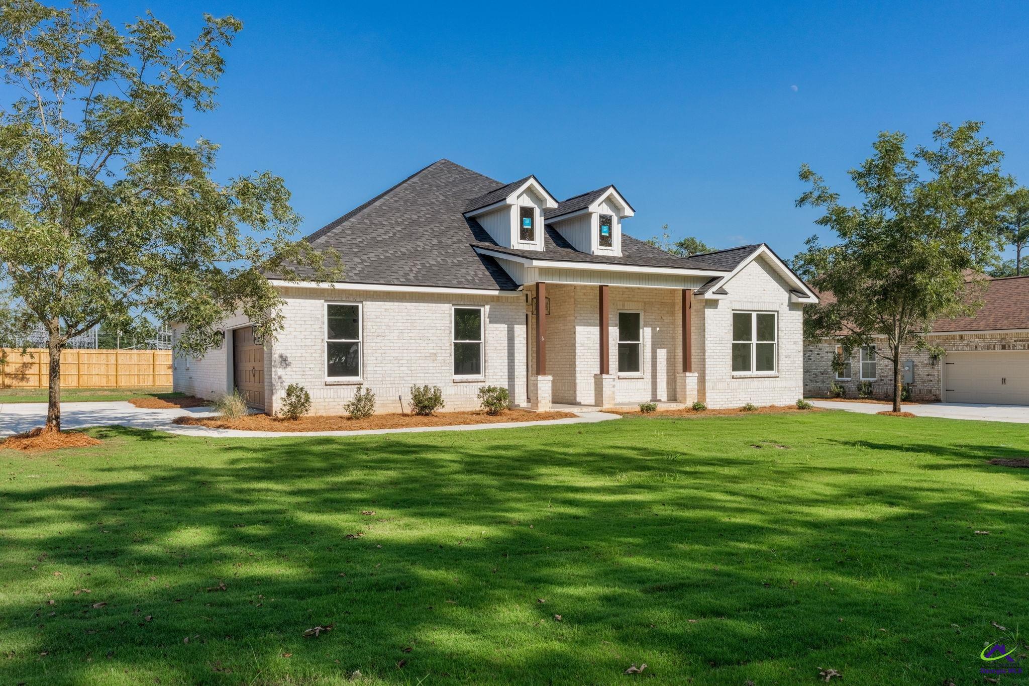 6 Pleasant Oaks Drive