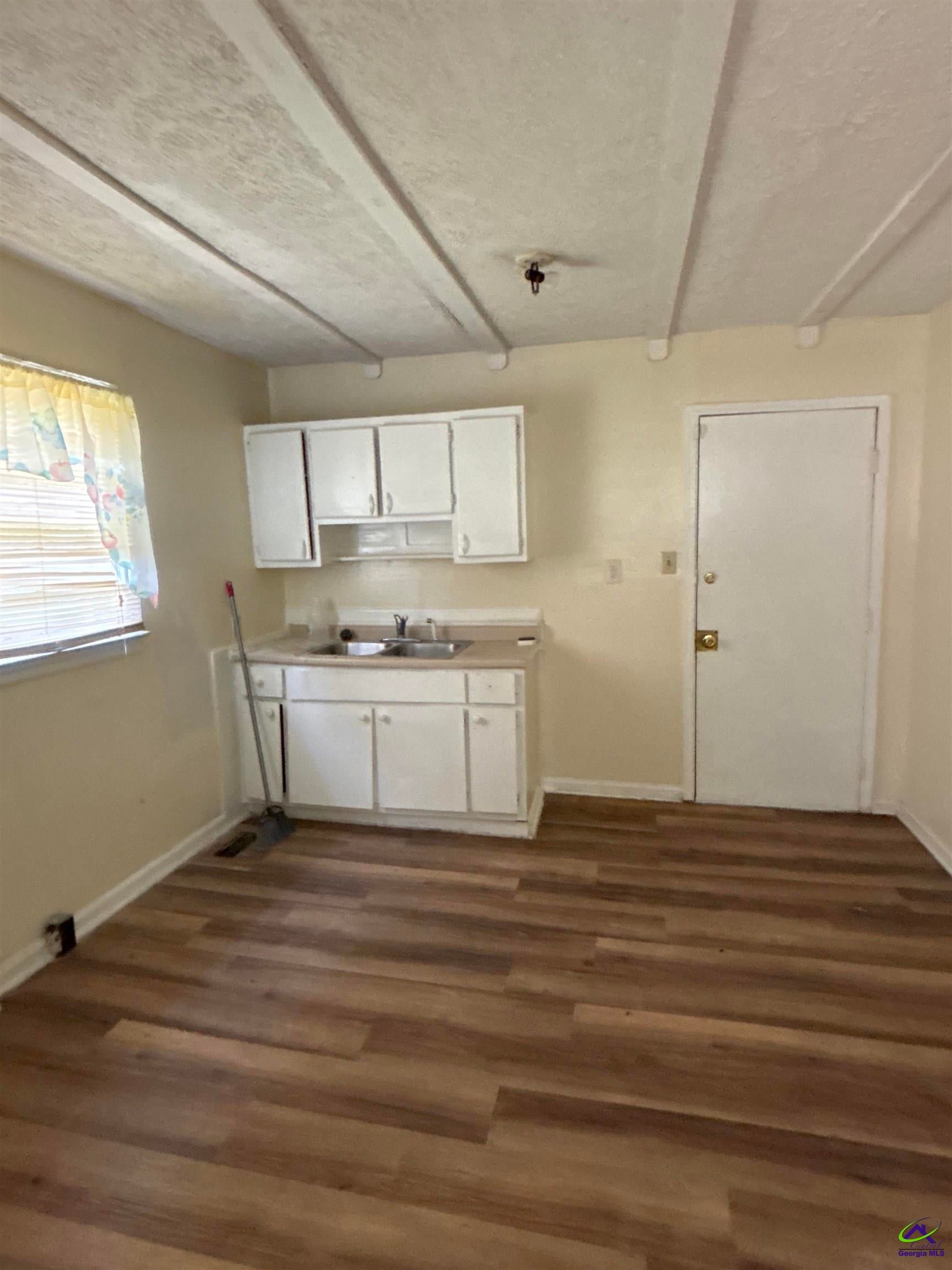 1830 Kitchens Road