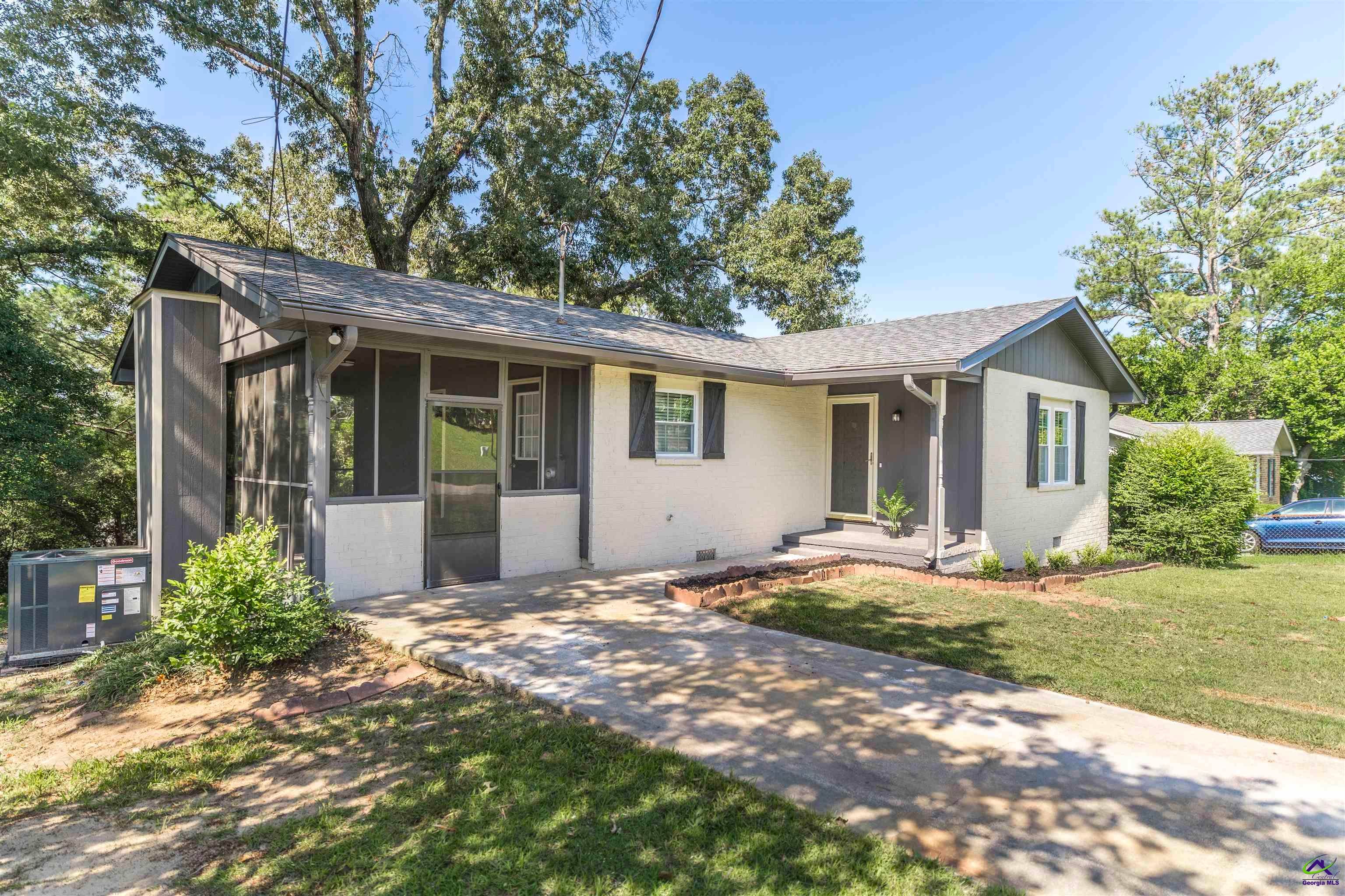2061 Manson Road