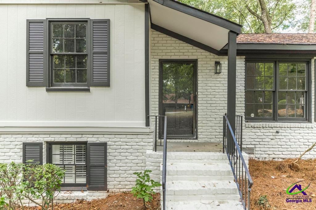 816 Wentworth Drive