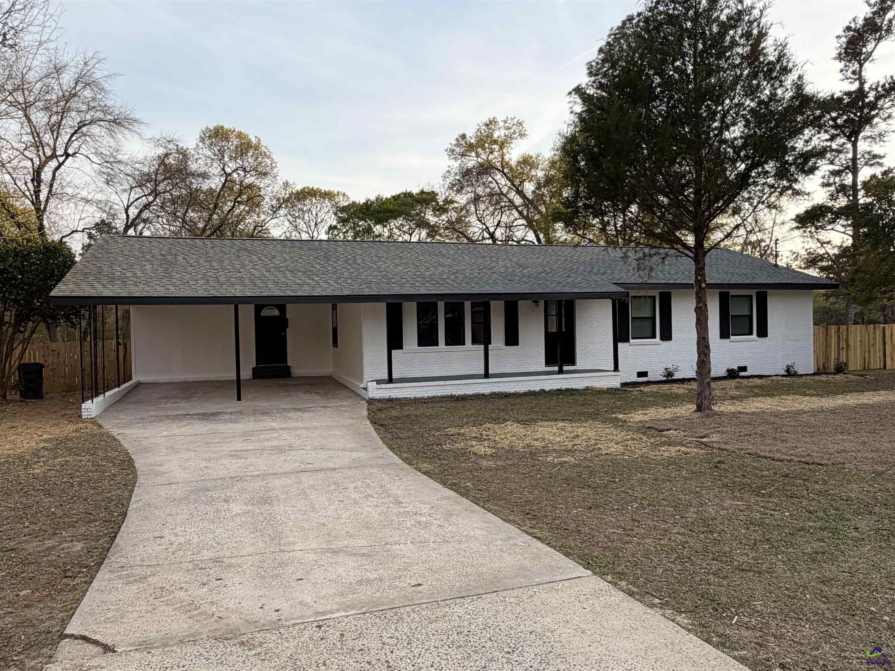 106 Crestwood Road