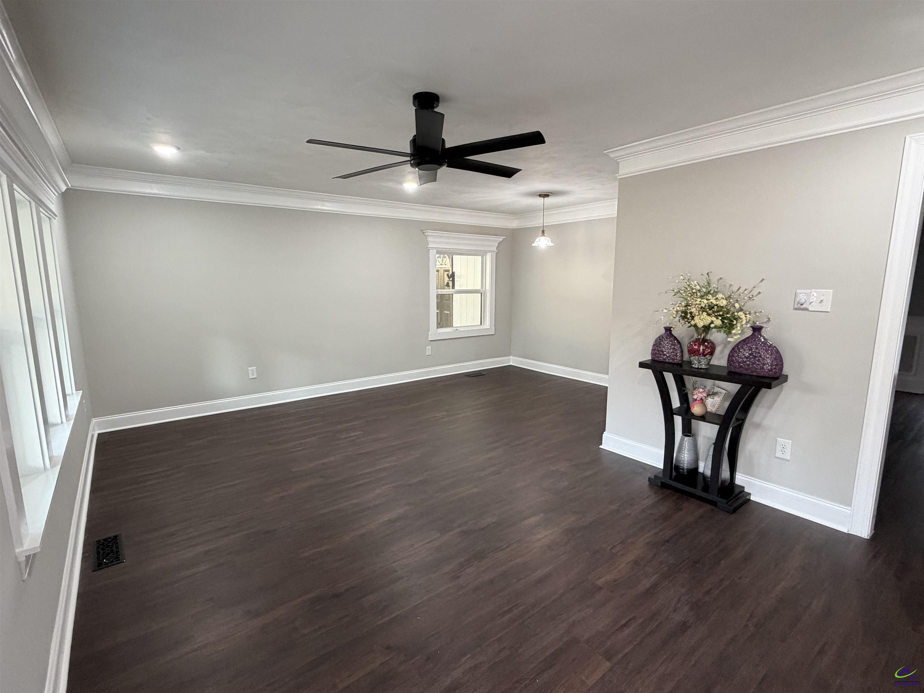 106 Crestwood Road