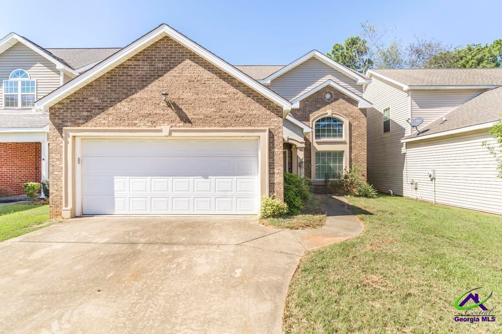 171 Rolling Woods Circle