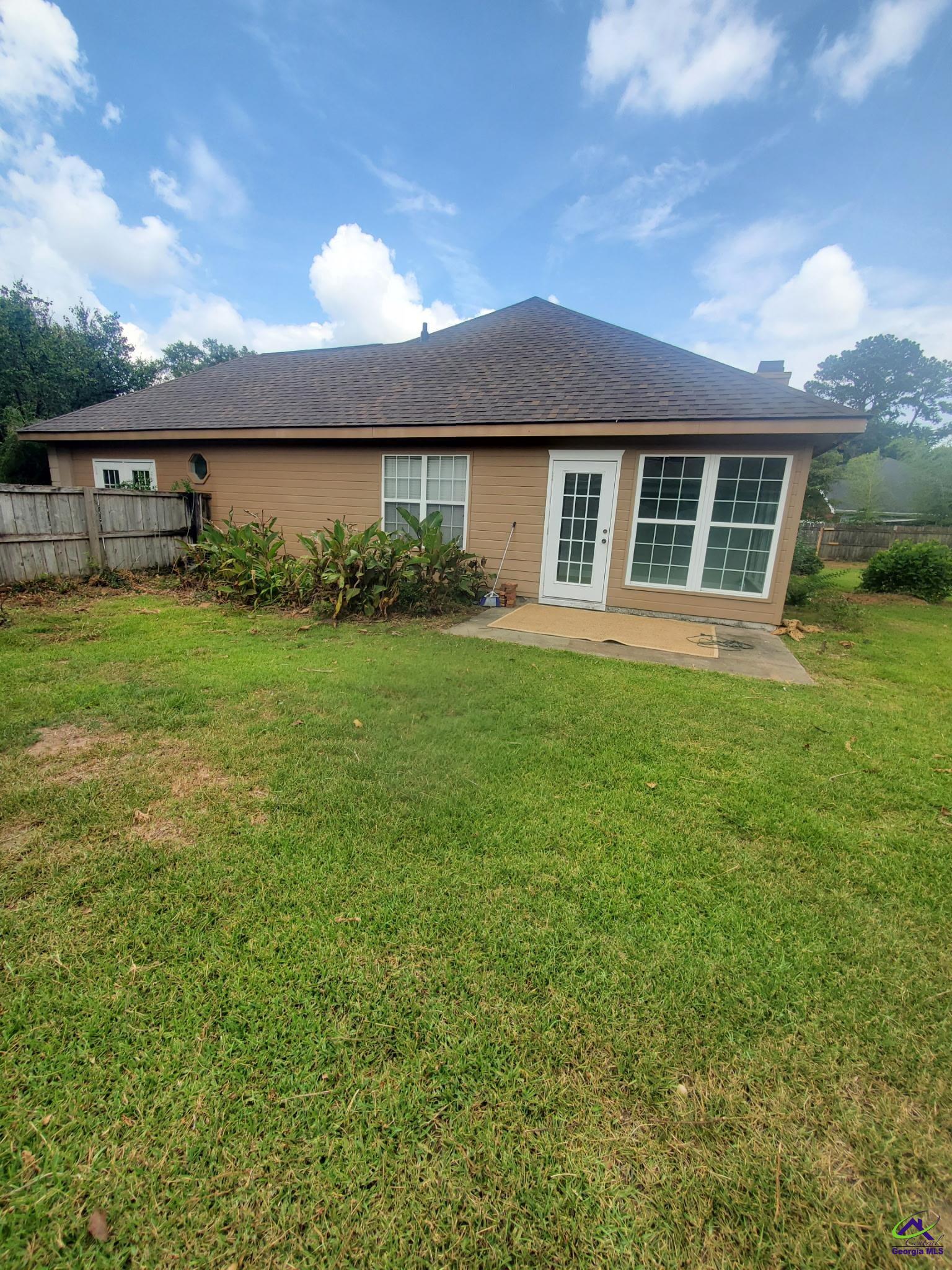 110 Caravelle Court