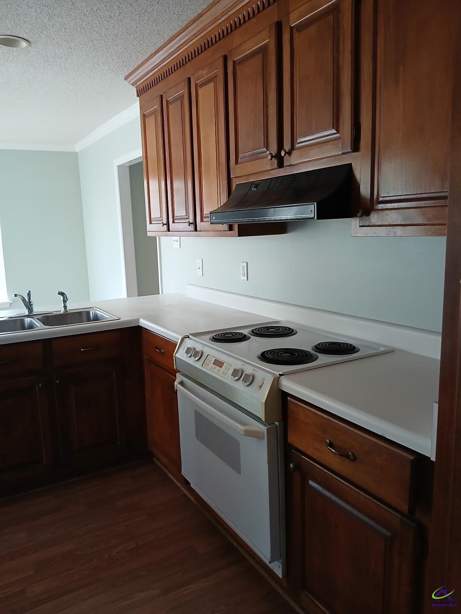 110 Caravelle Court