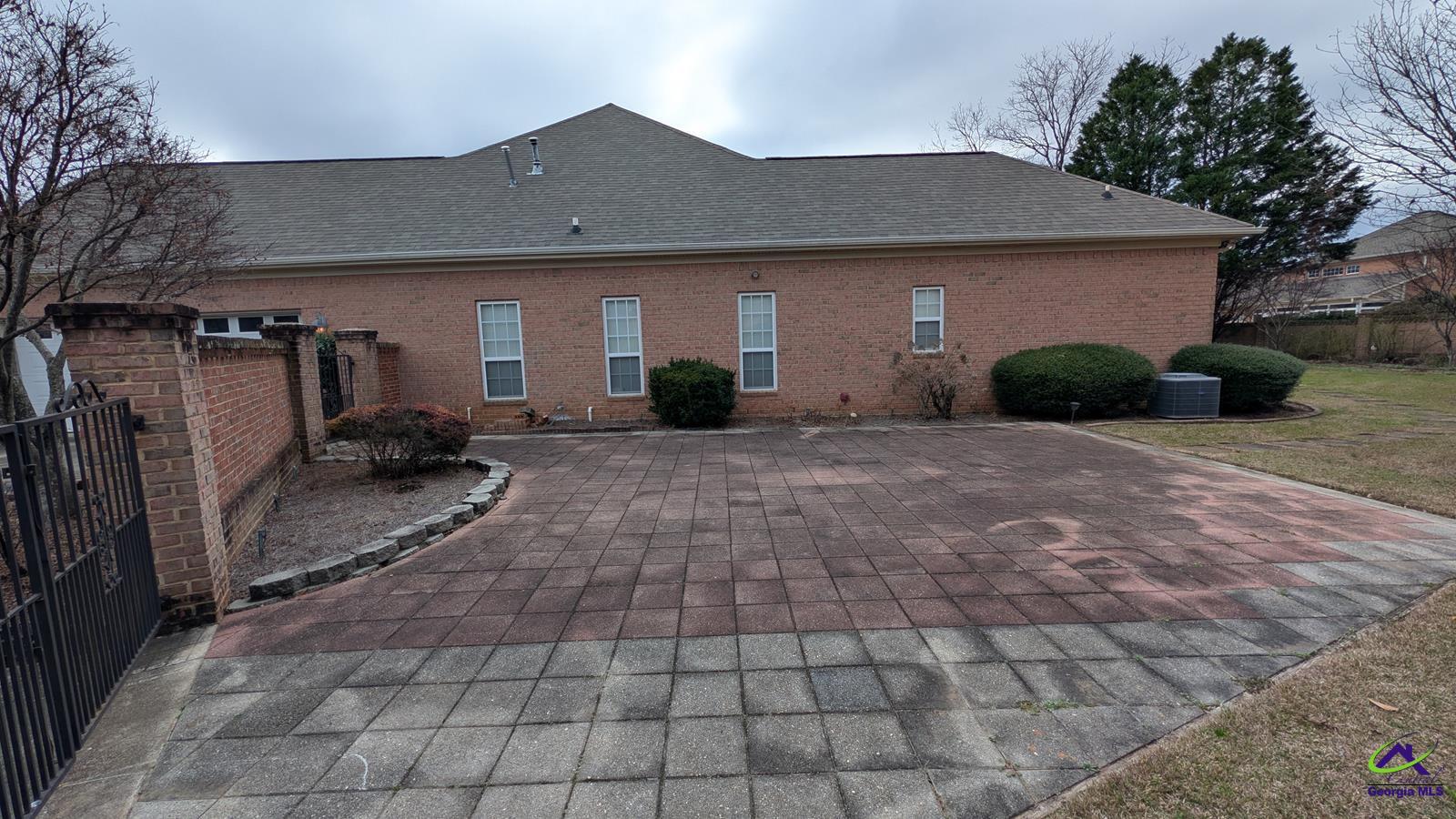 104 Orchard Lane