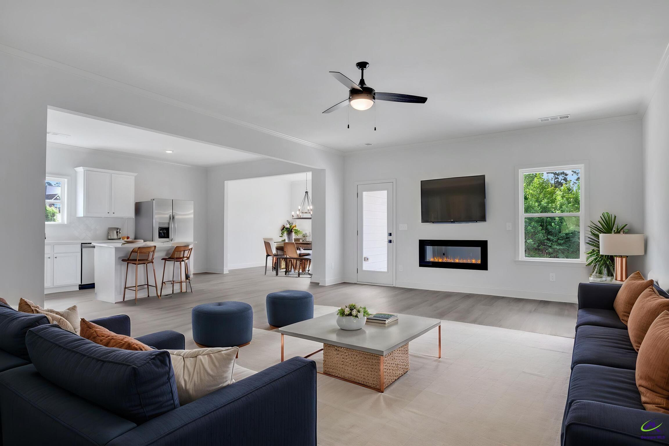 228 Trellis Walk