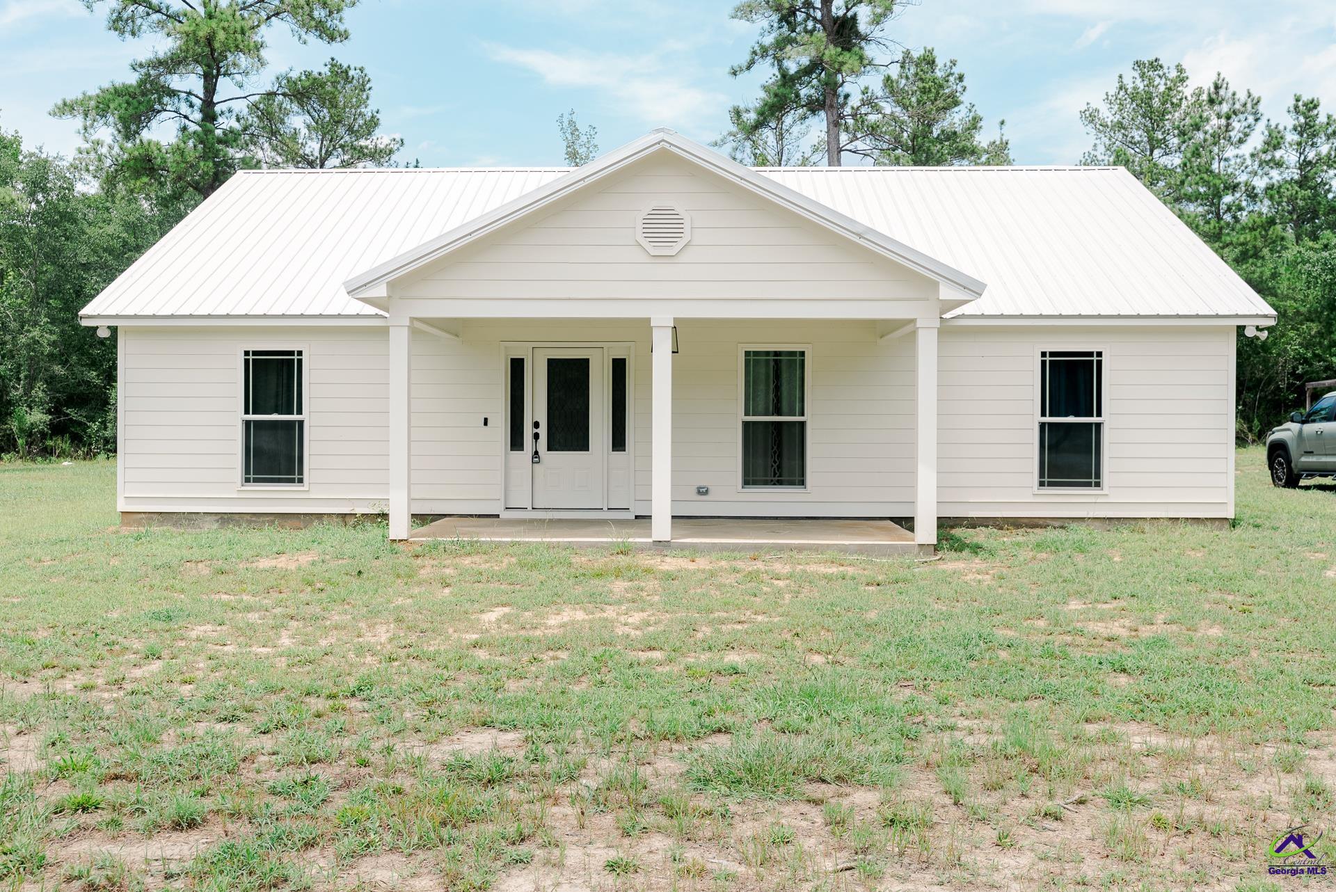 595 Flathead Road