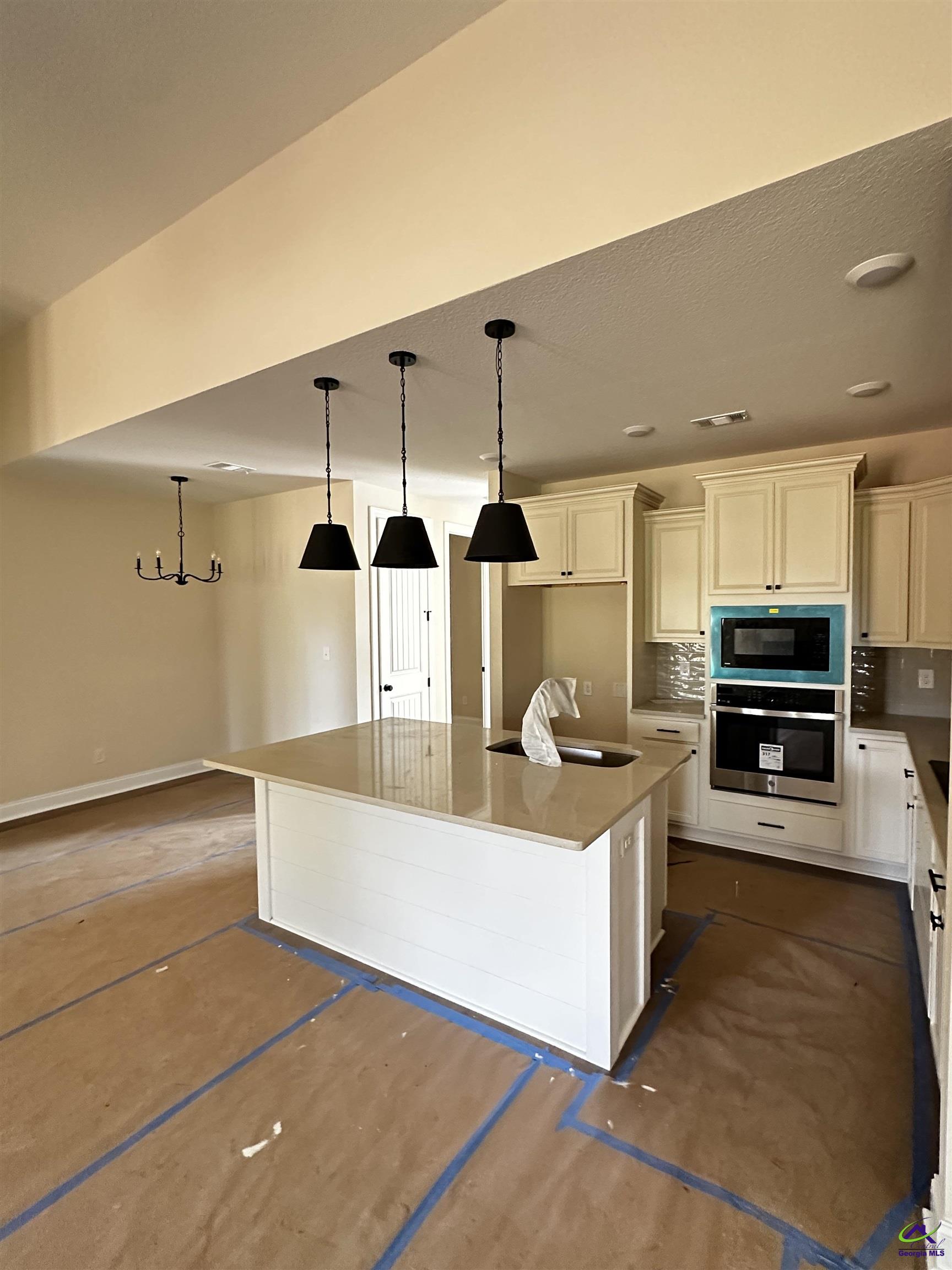 1 Pleasant Oaks Drive