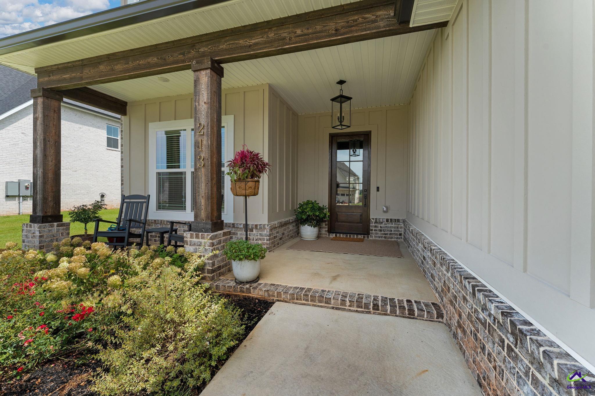 213 Old Hollow Way