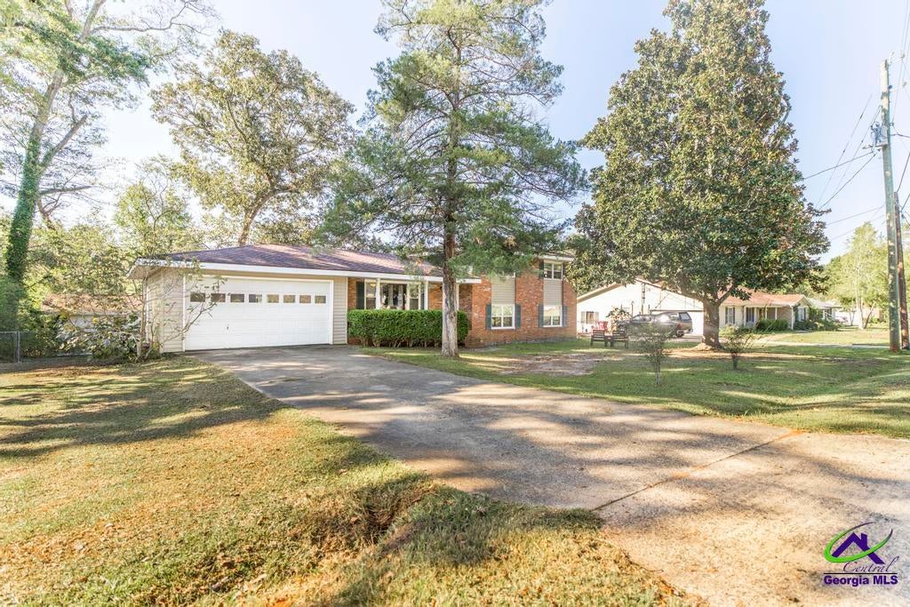 110 Crestwood Road