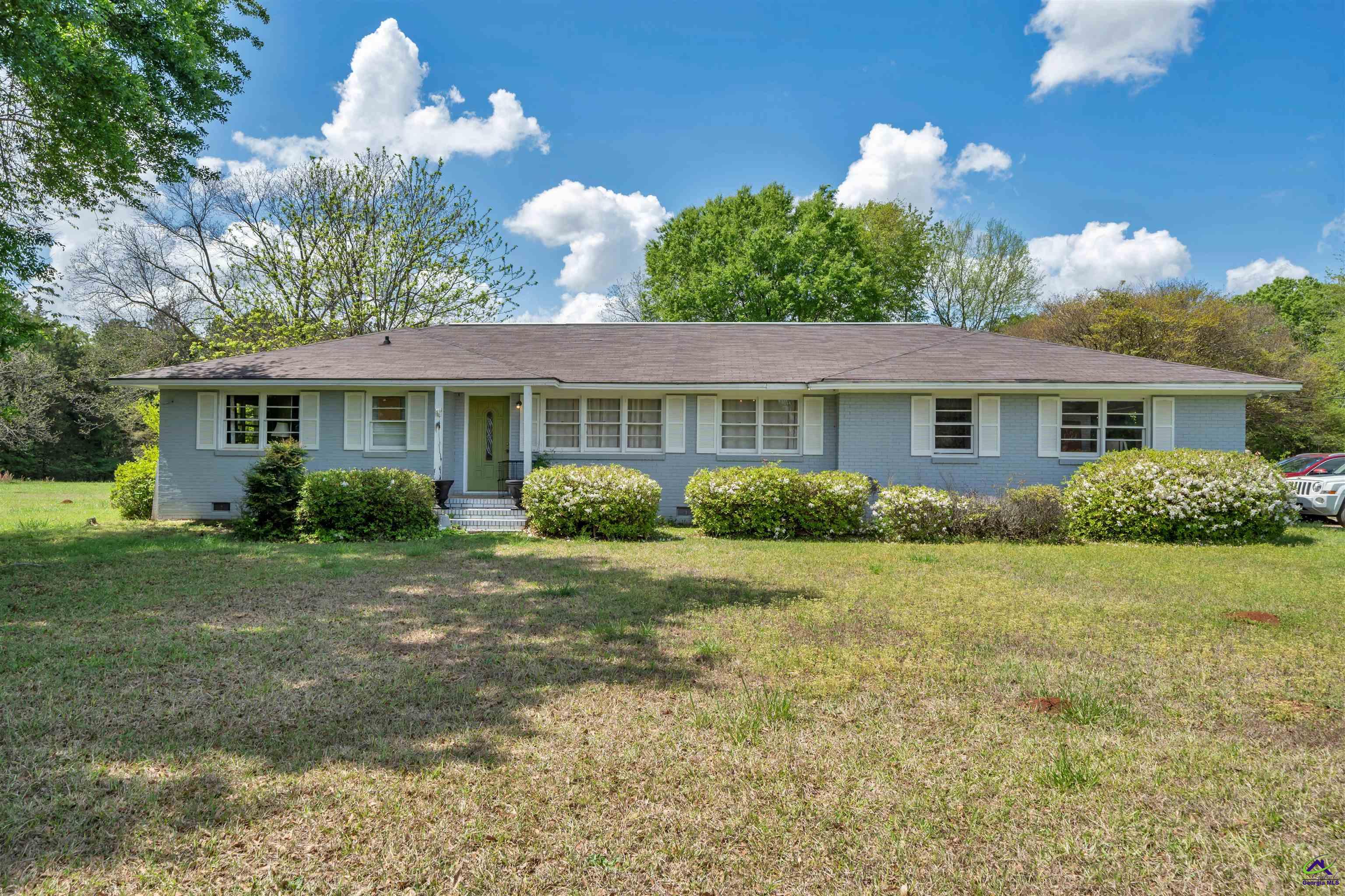 1401 Houston Lake Road