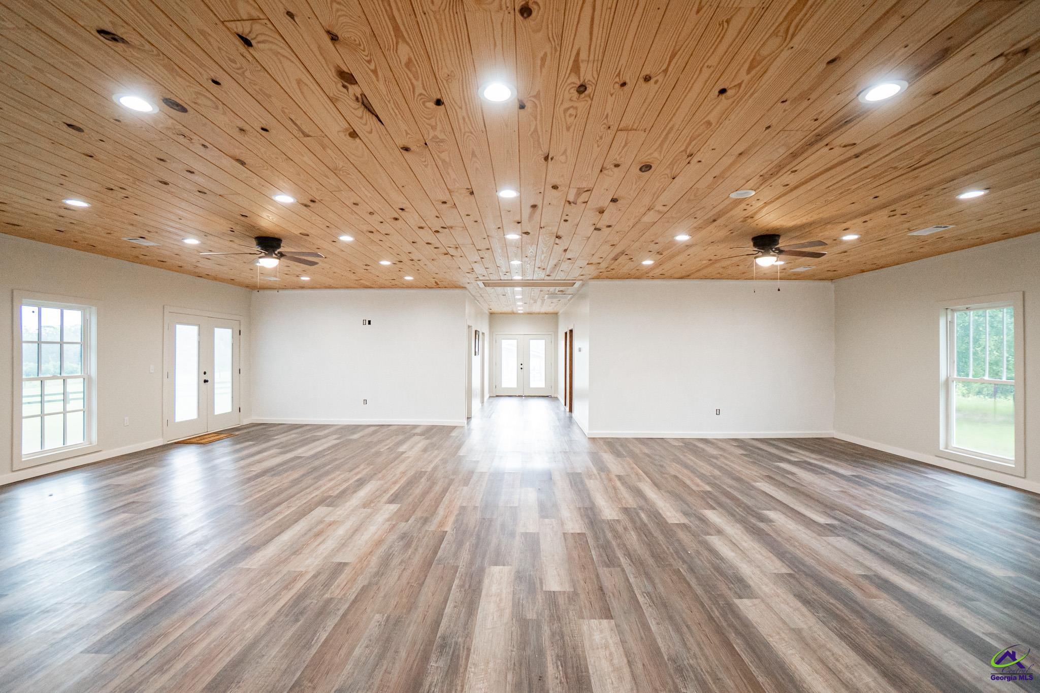 585 Valambrosia Road