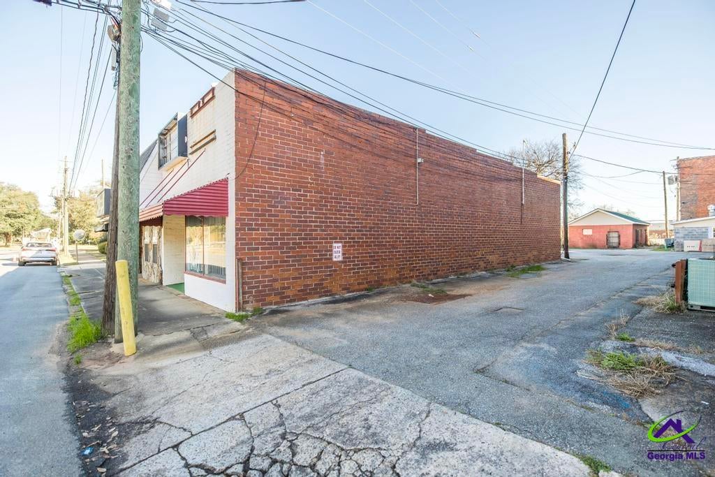 104 Anderson Avenue