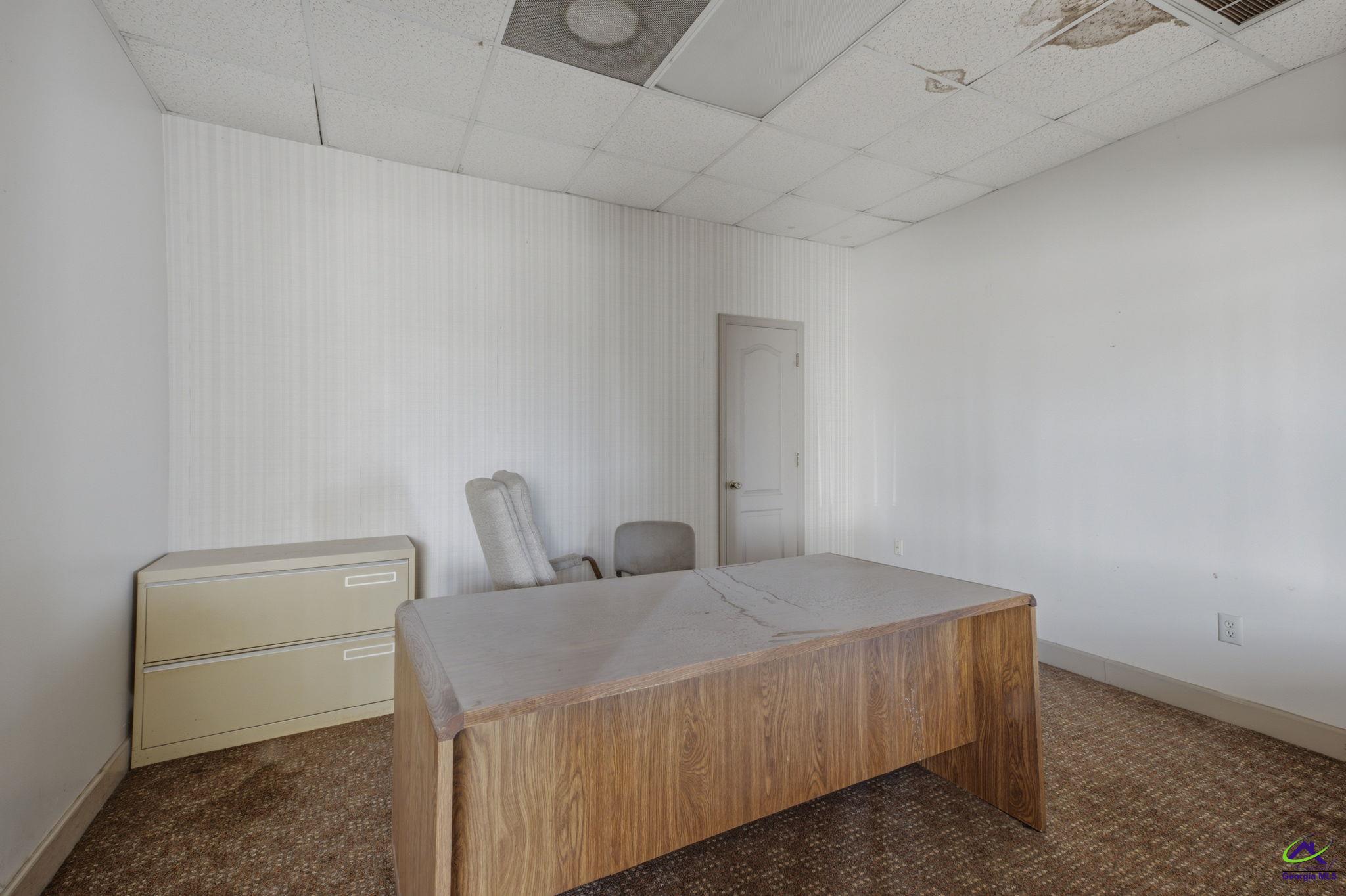 217 S Commercial Circle