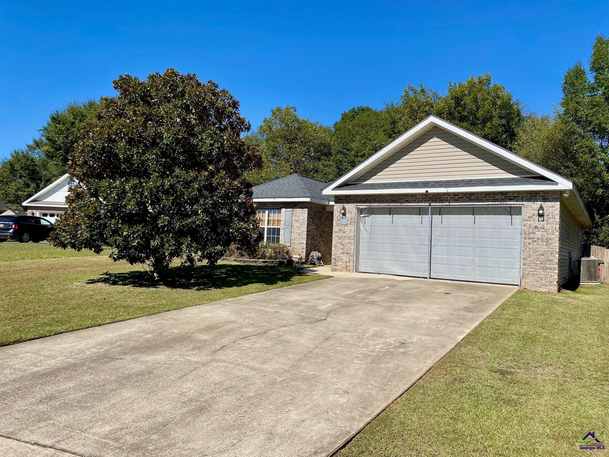 112 Sunnymeade Drive