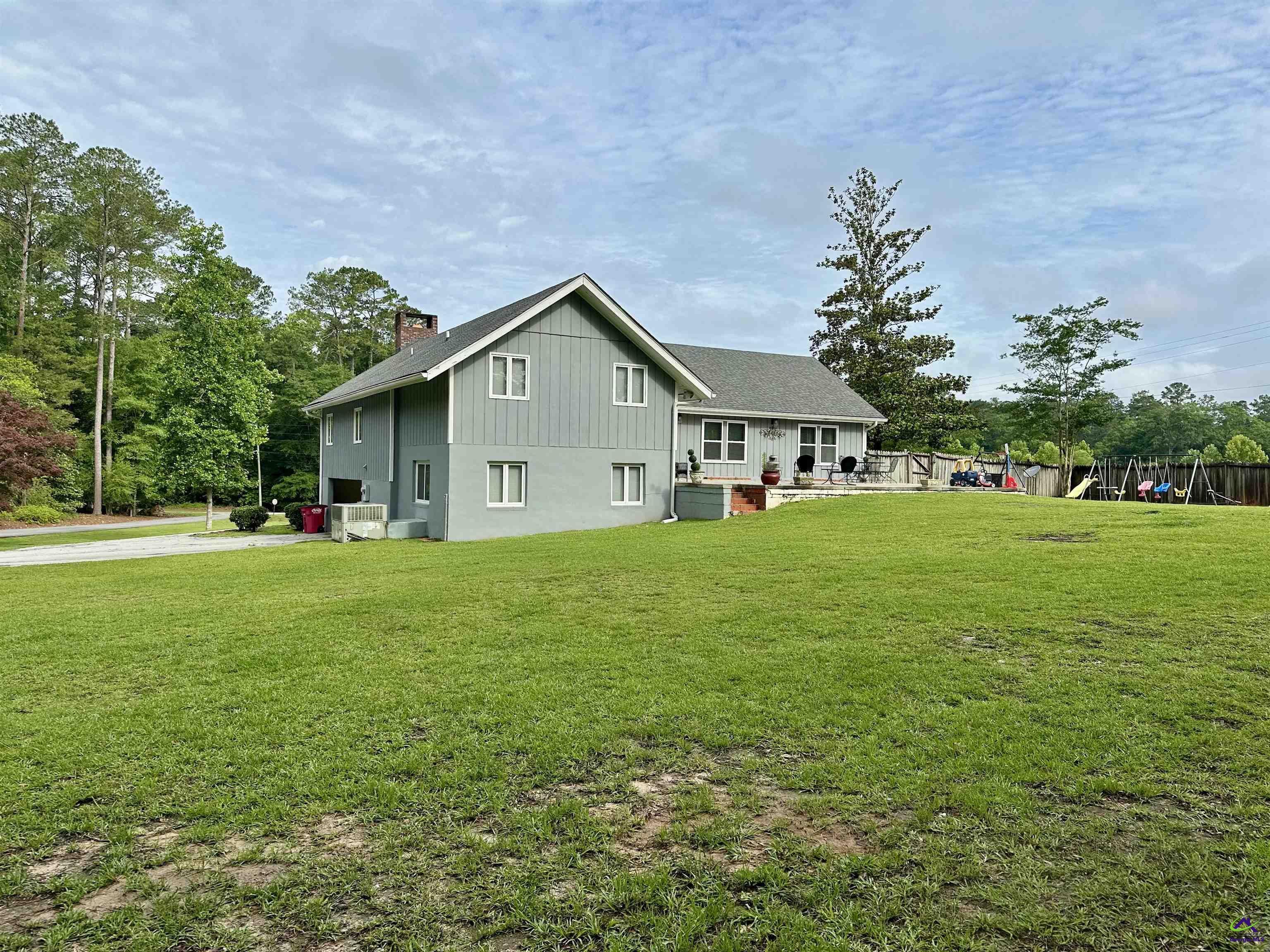 71 Mansfield Drive
