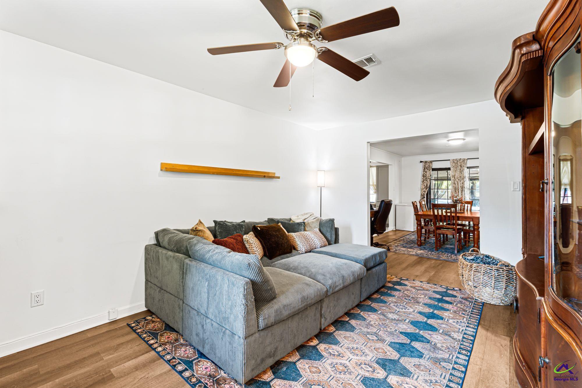 121 Barnesdale Drive