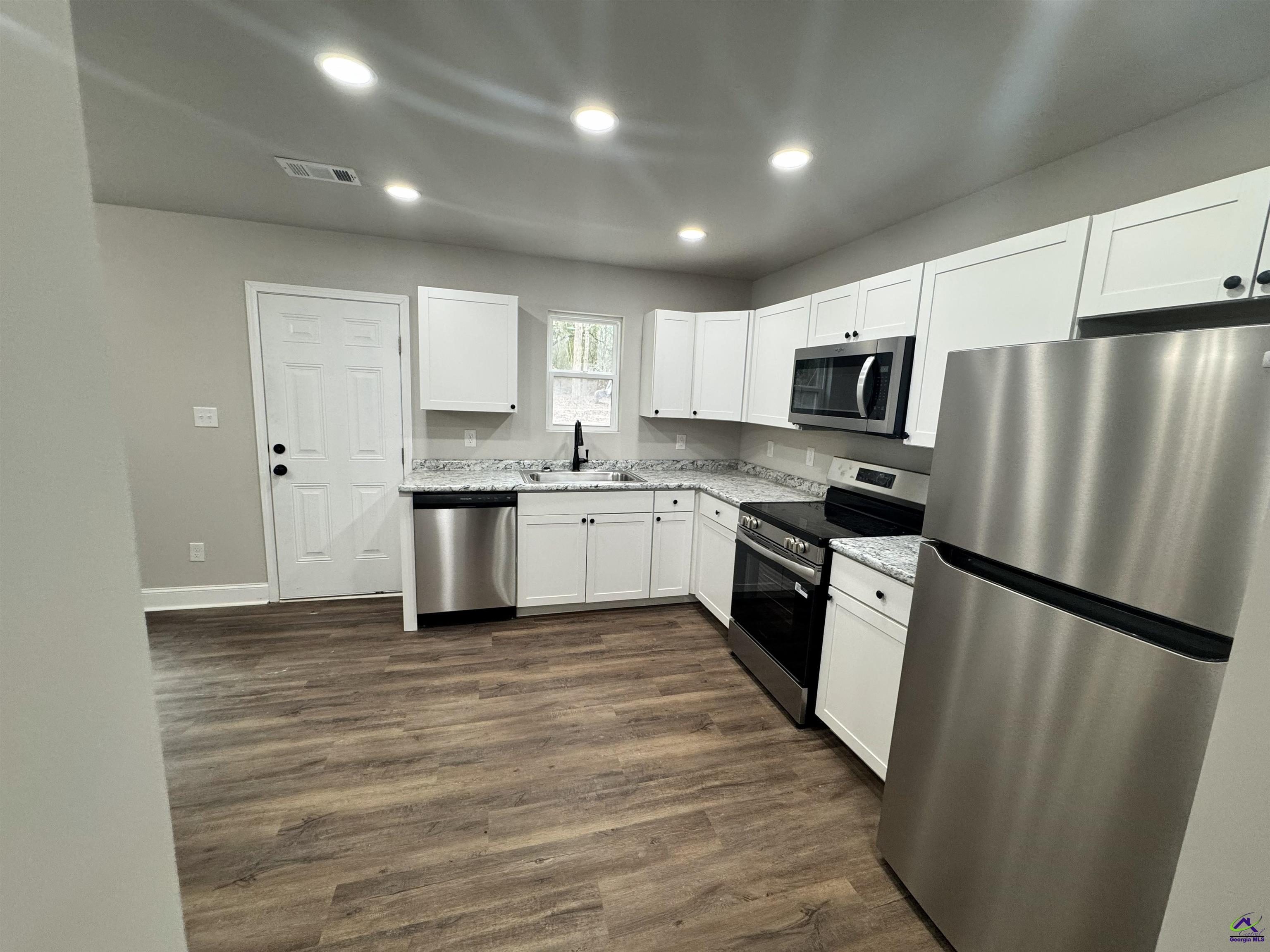 305 N Fourth Street