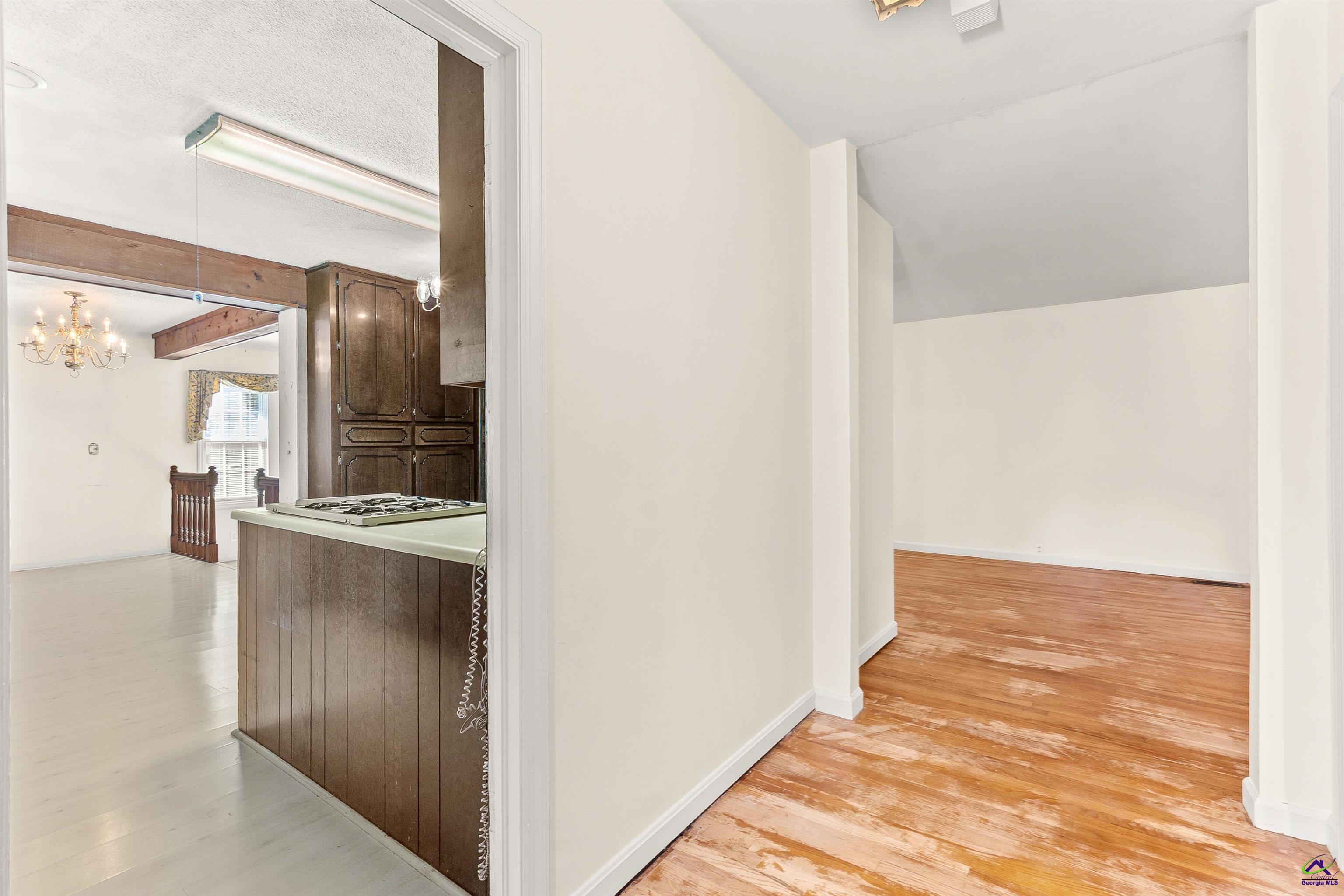 116 Woodlawn Avenue