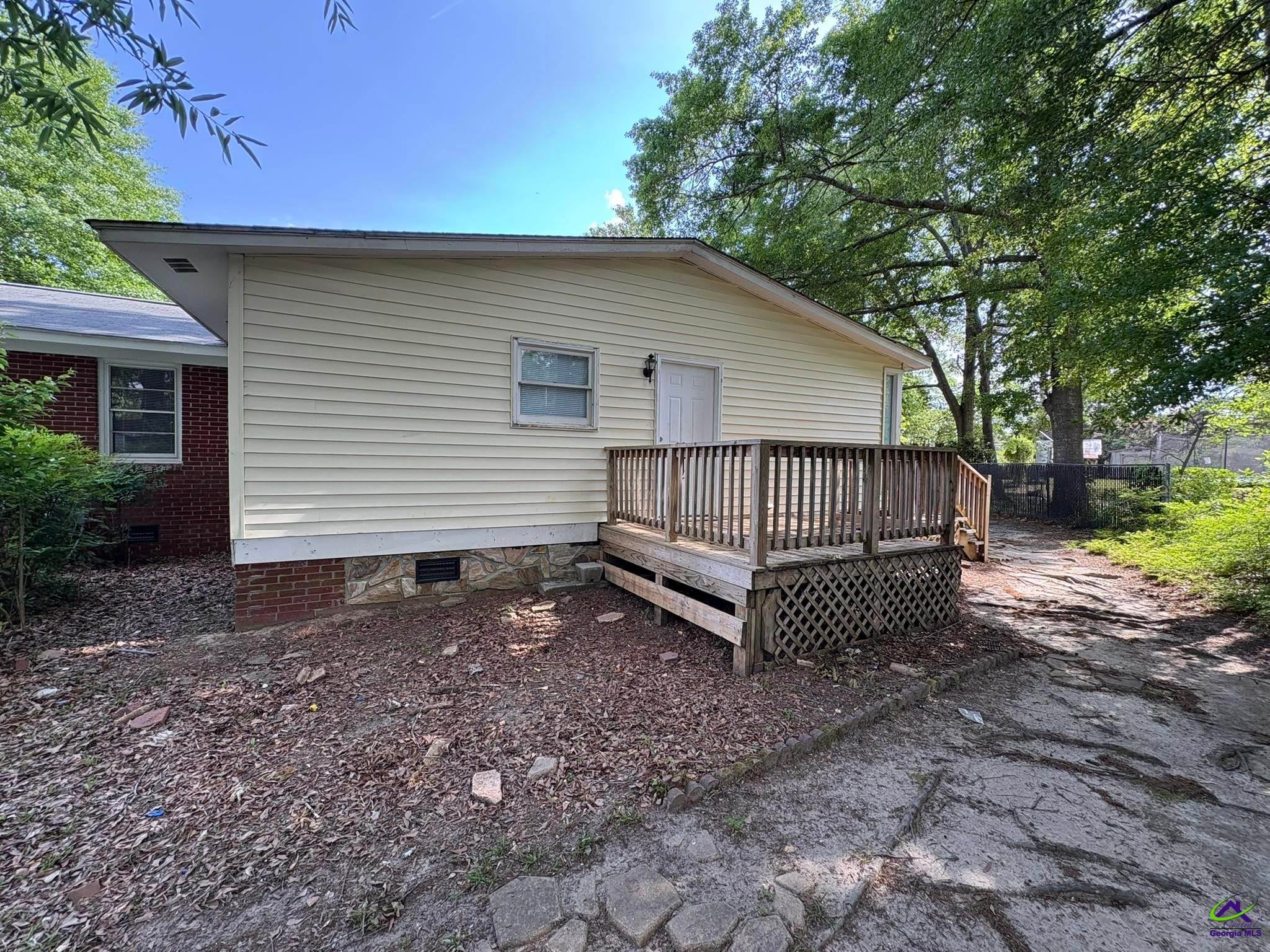 1301 Tucker Road