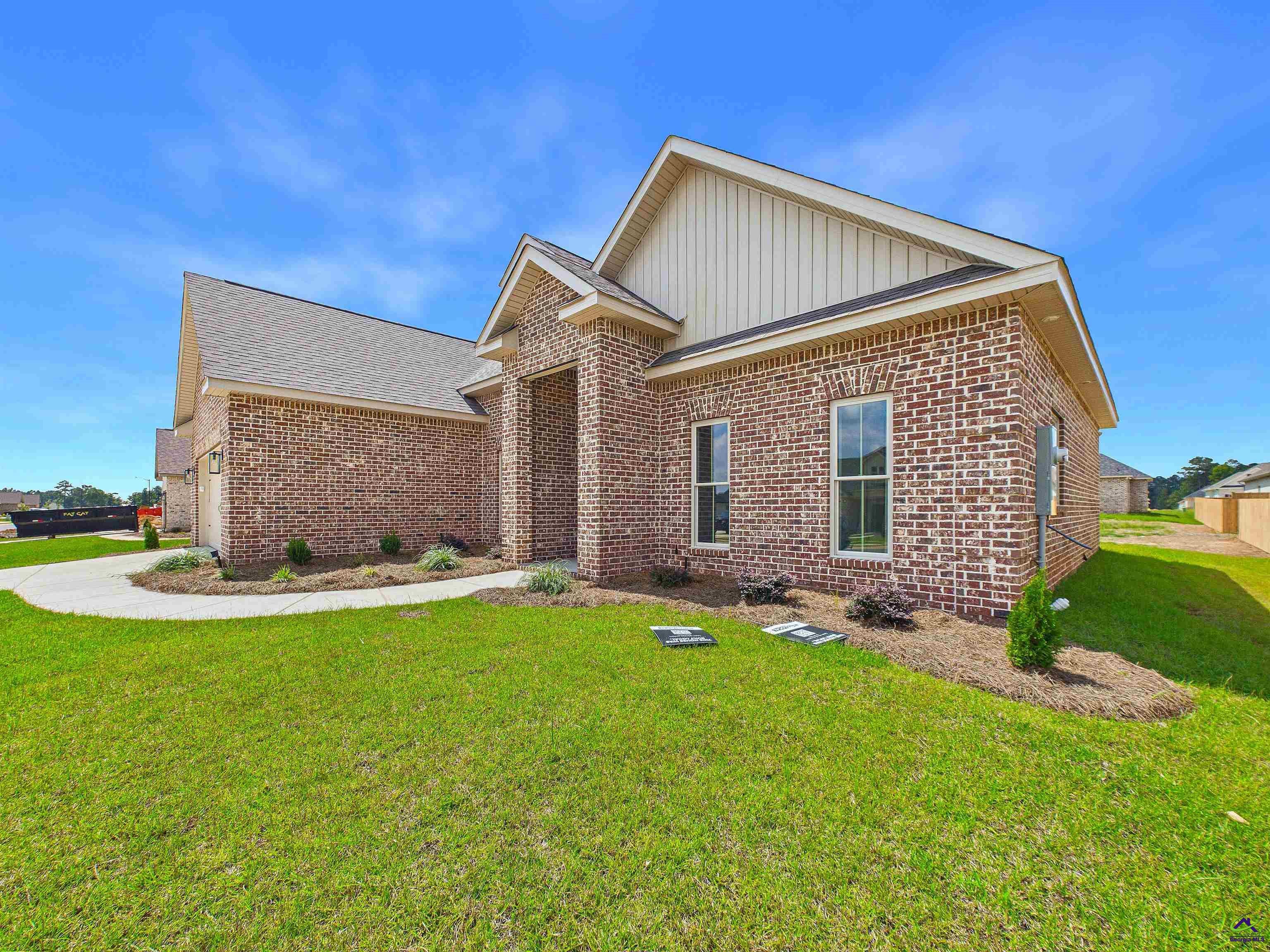 132 Blue Mist Lane