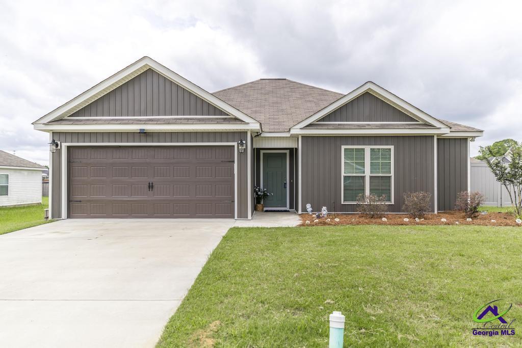 10 Cole Drive