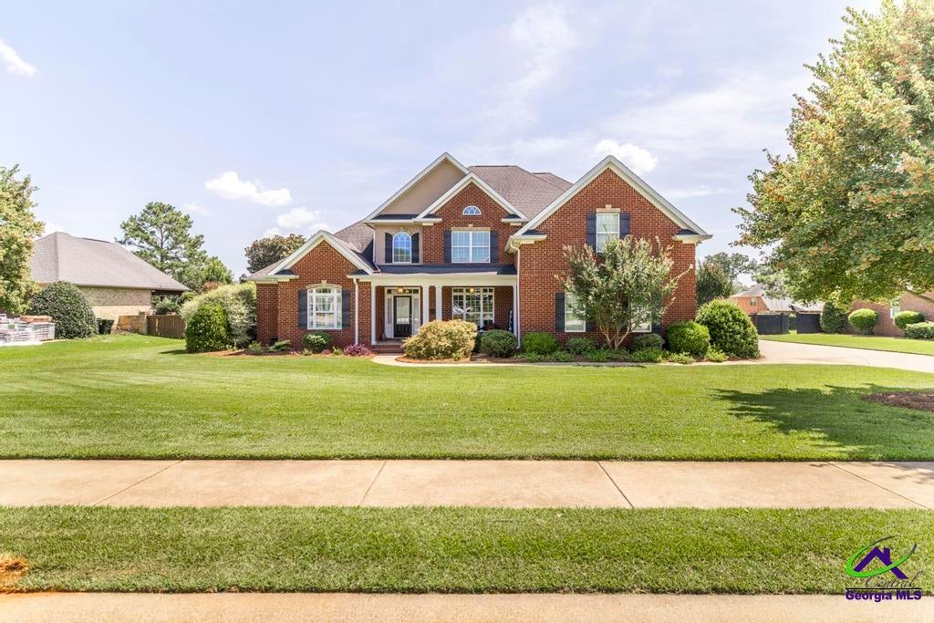 203 Avondale Circle