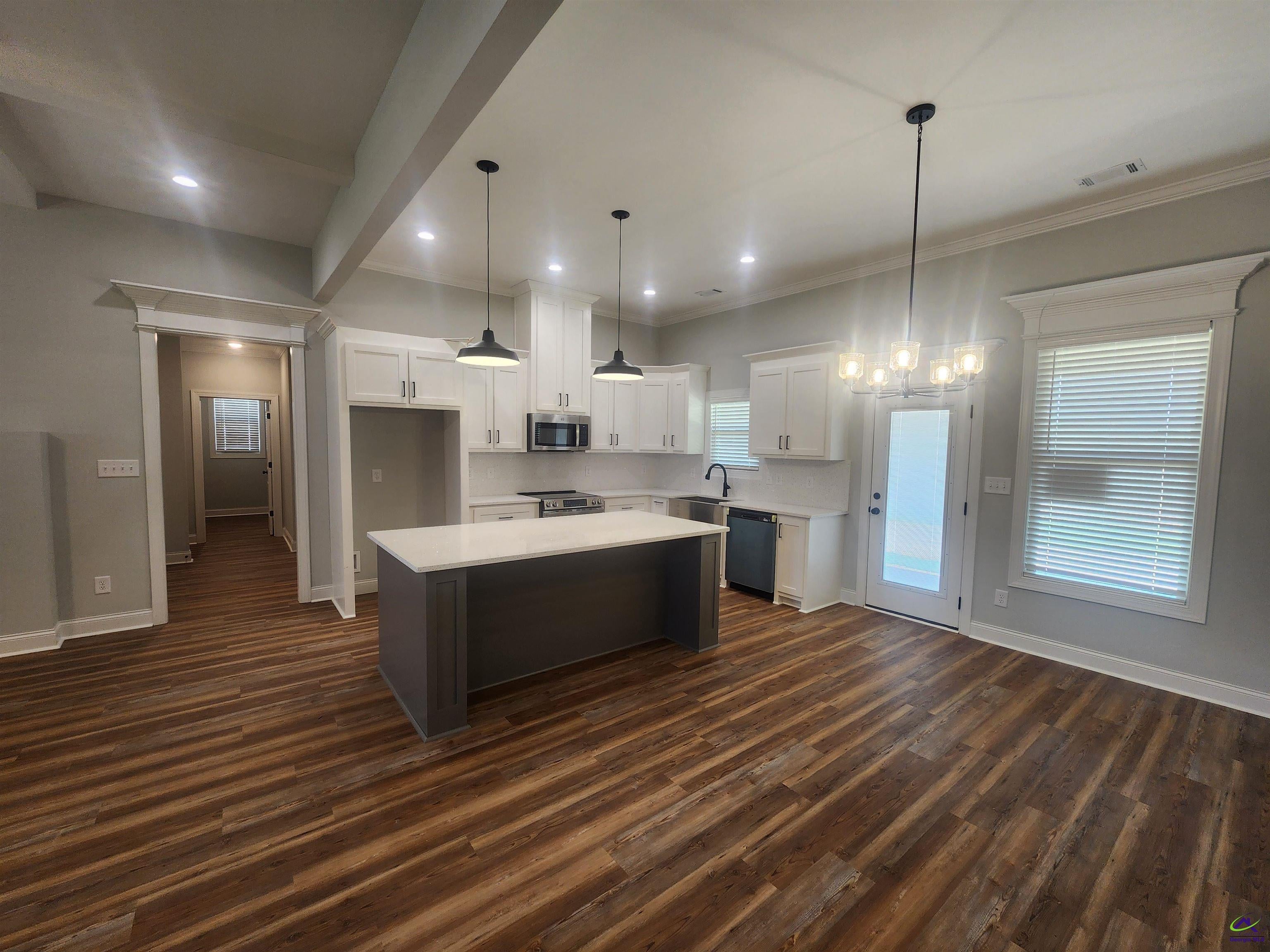 303 Firelight Way