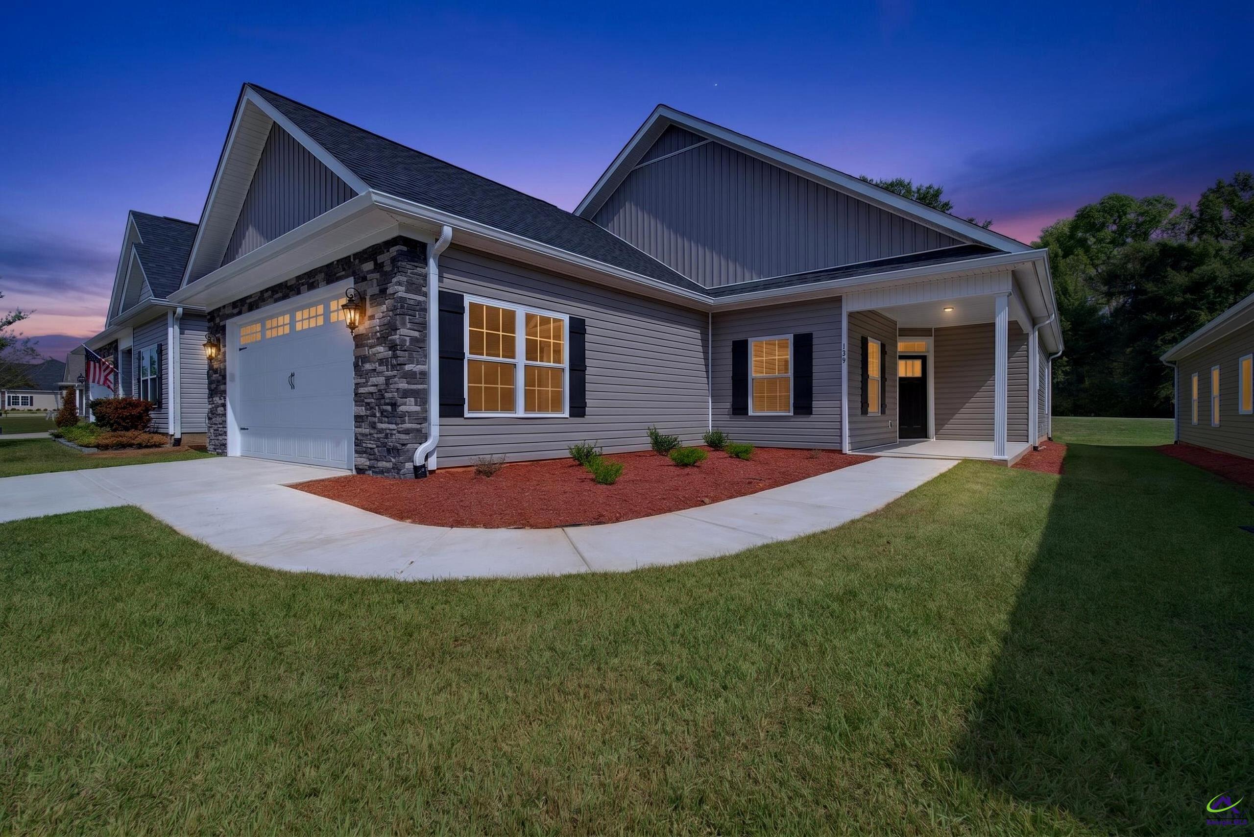 144 Fairway Oaks Drive